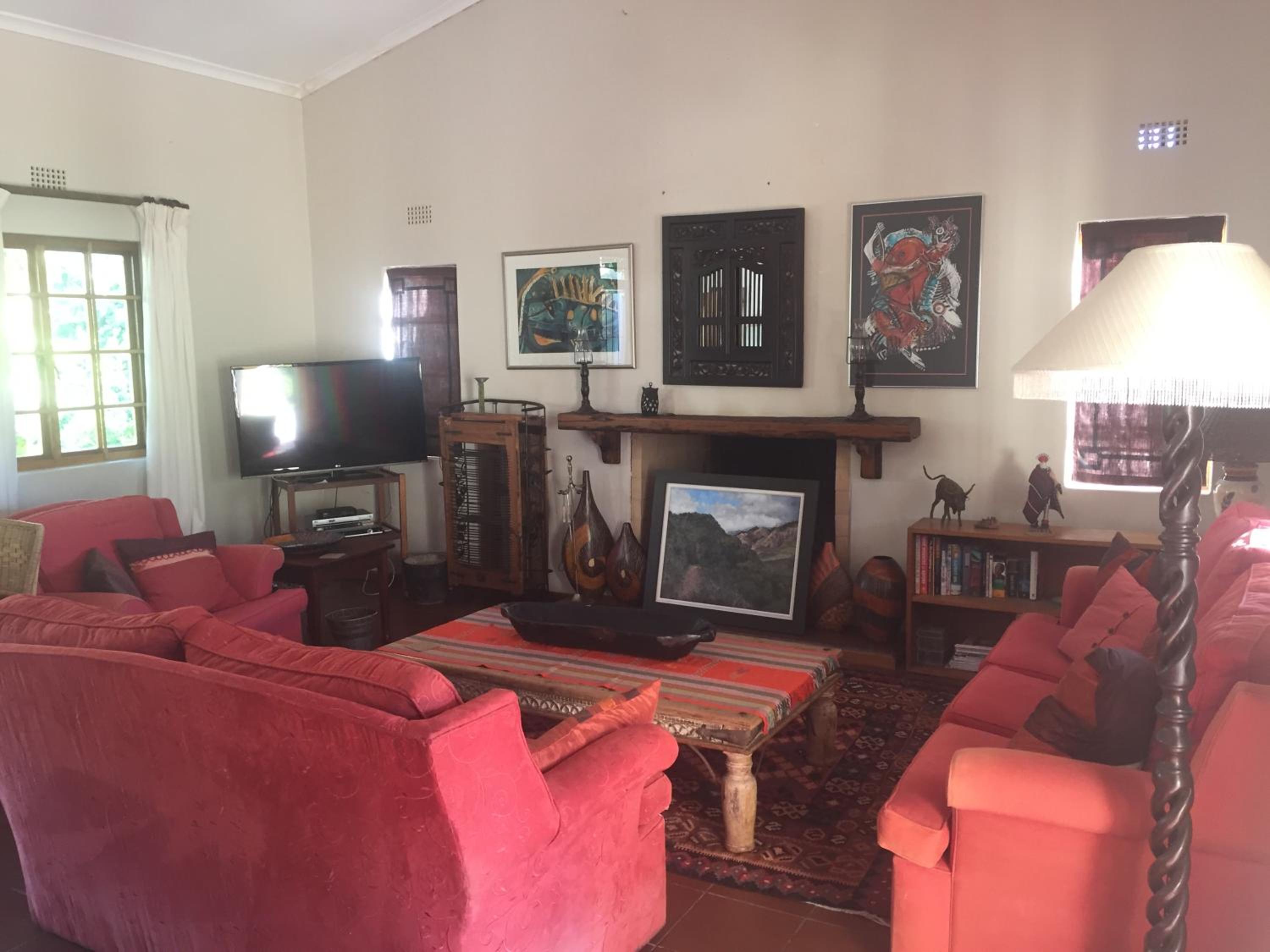 Three-Bedroom House photo 1