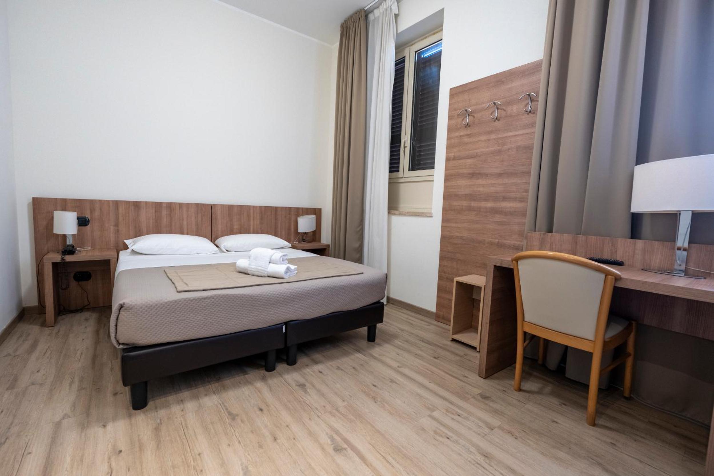 Superior Double or Twin Room photo 1