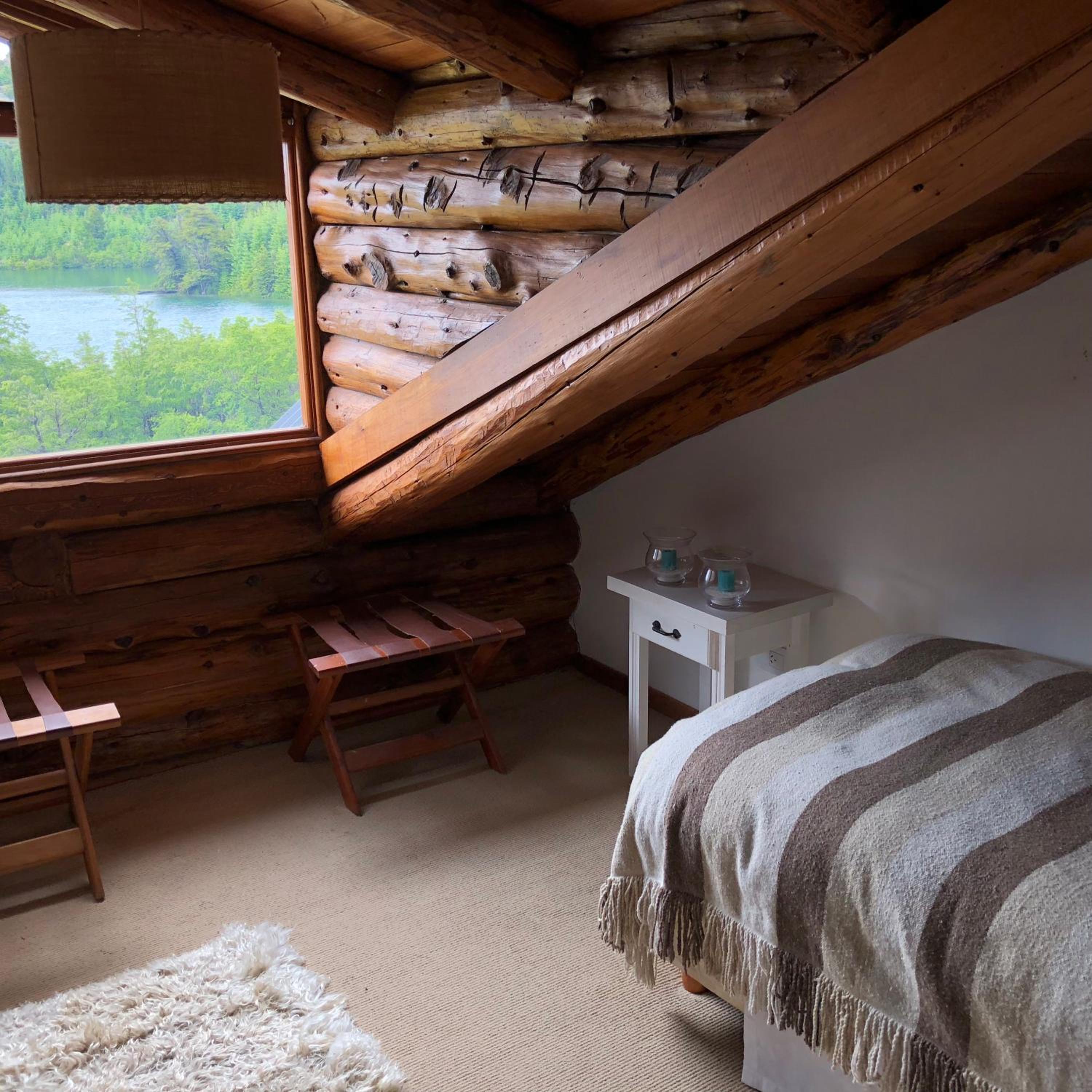 Budget Twin Room photo 2