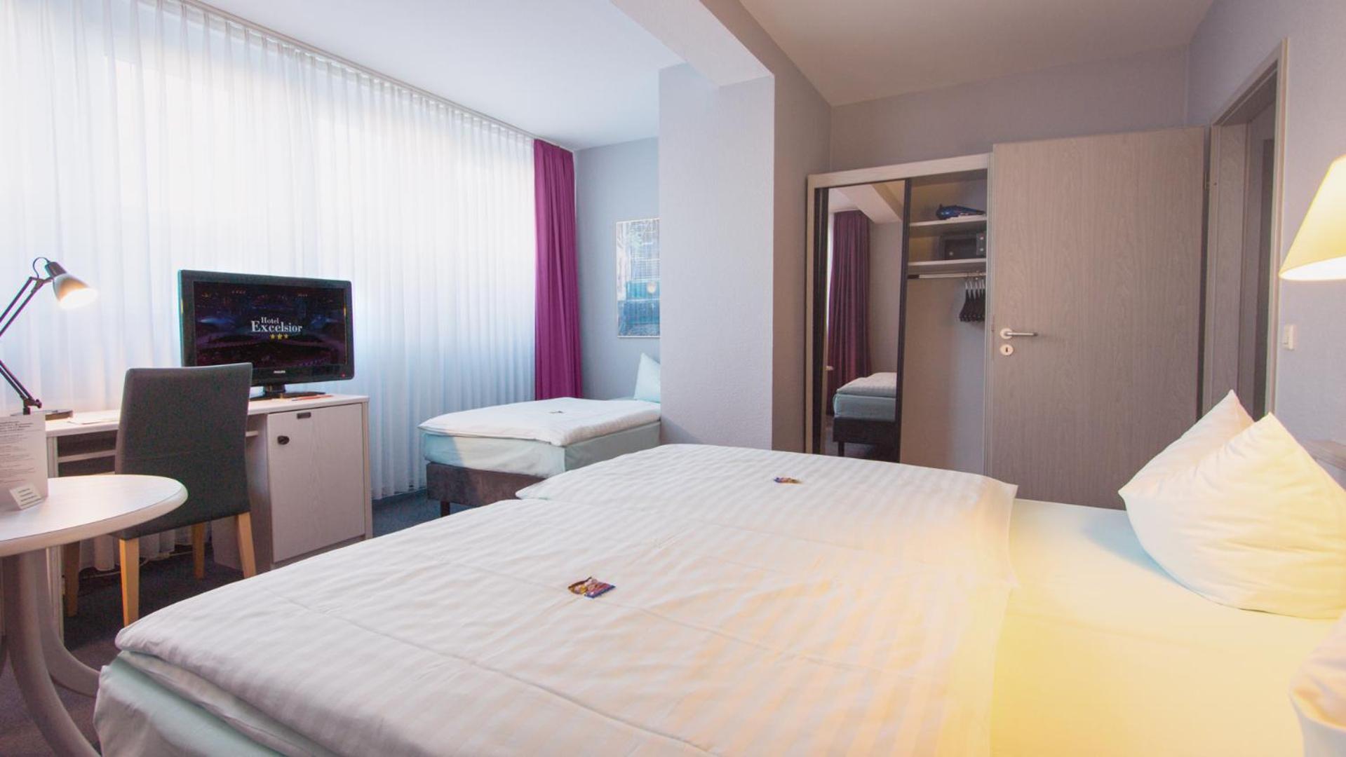 Triple Room - Photo 1