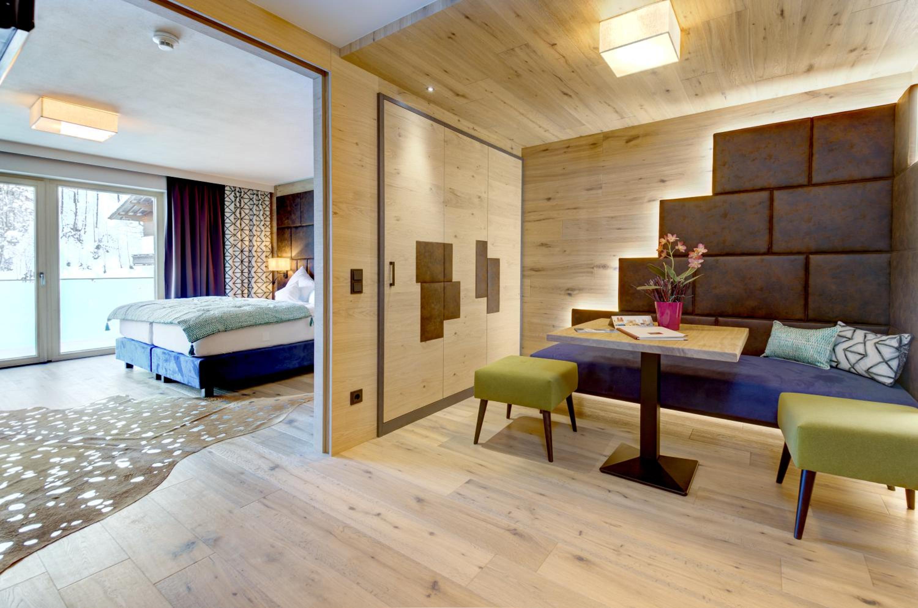 Comfort Suite Deluxe - Photo 1