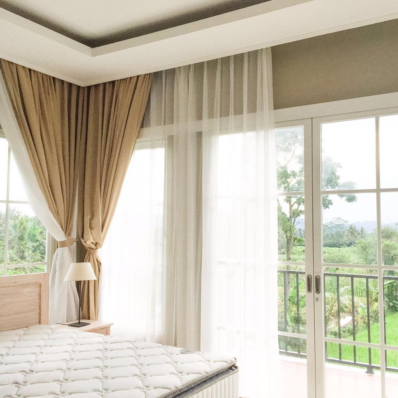 Junior Suite with Balcony - Photo 5