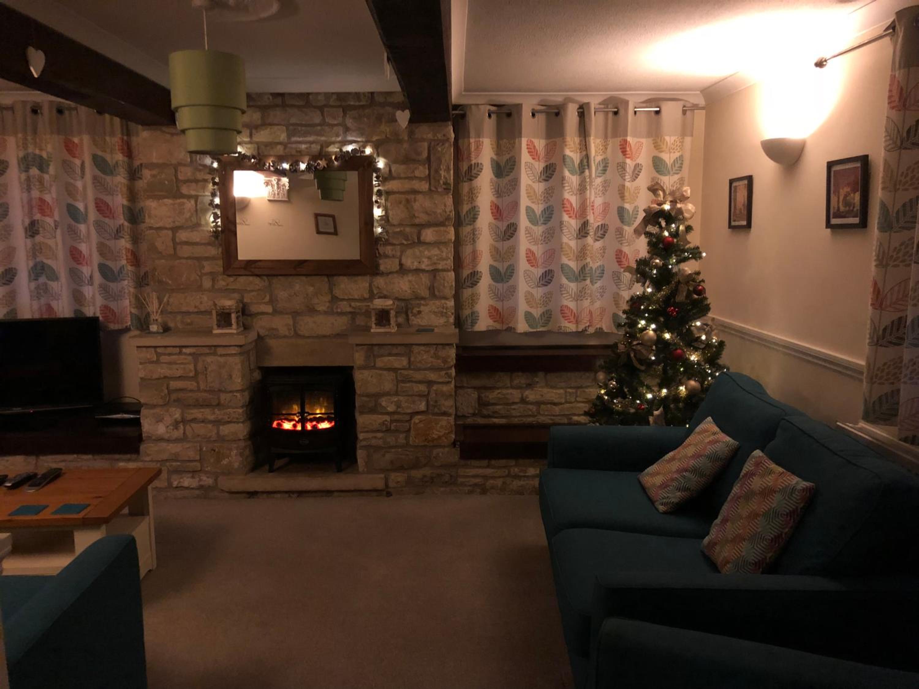 Three-Bedroom House photo 2