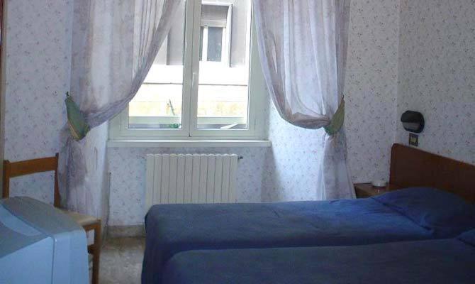 Double or Twin Room with Shared Bathroom