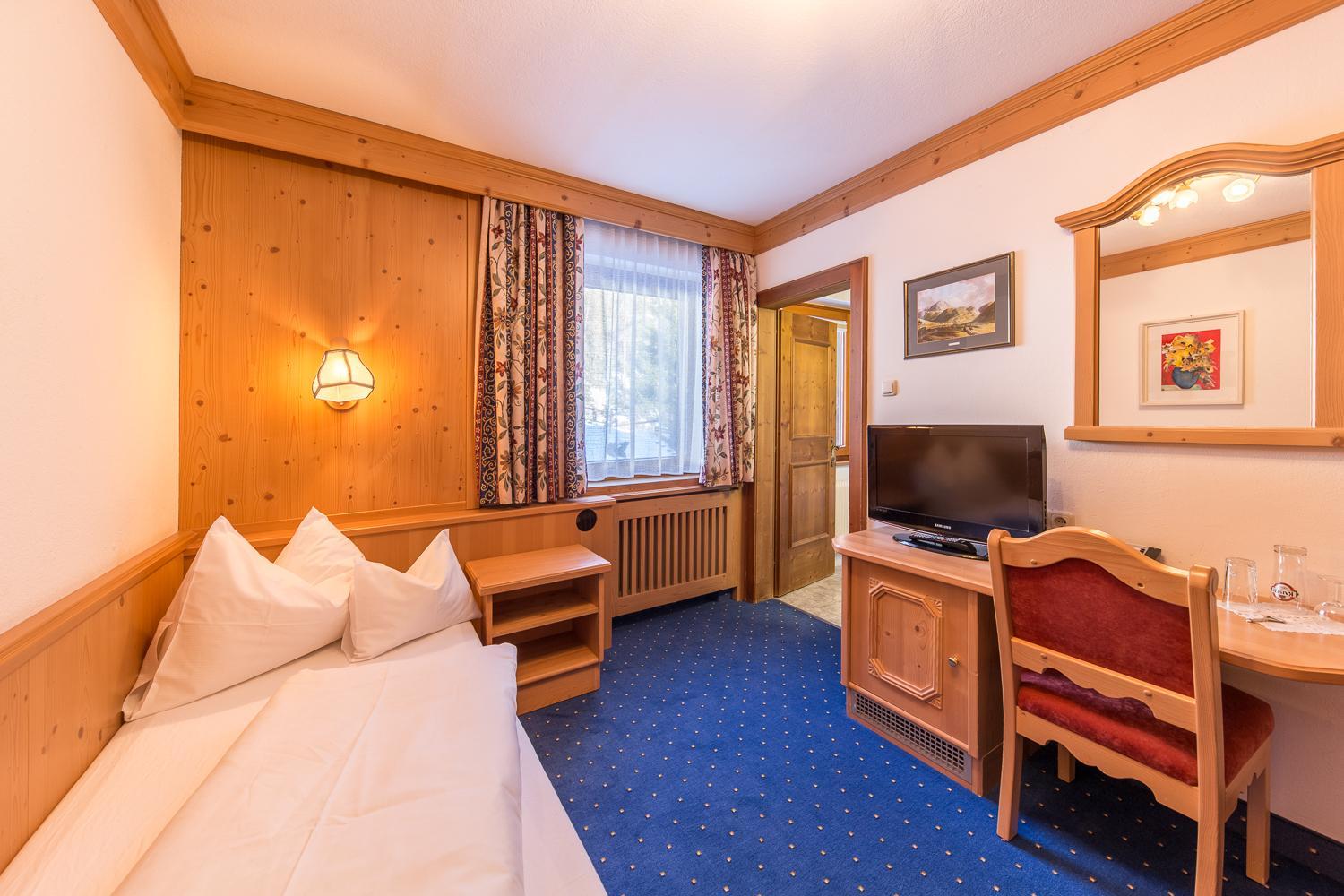 Single Room photo 1