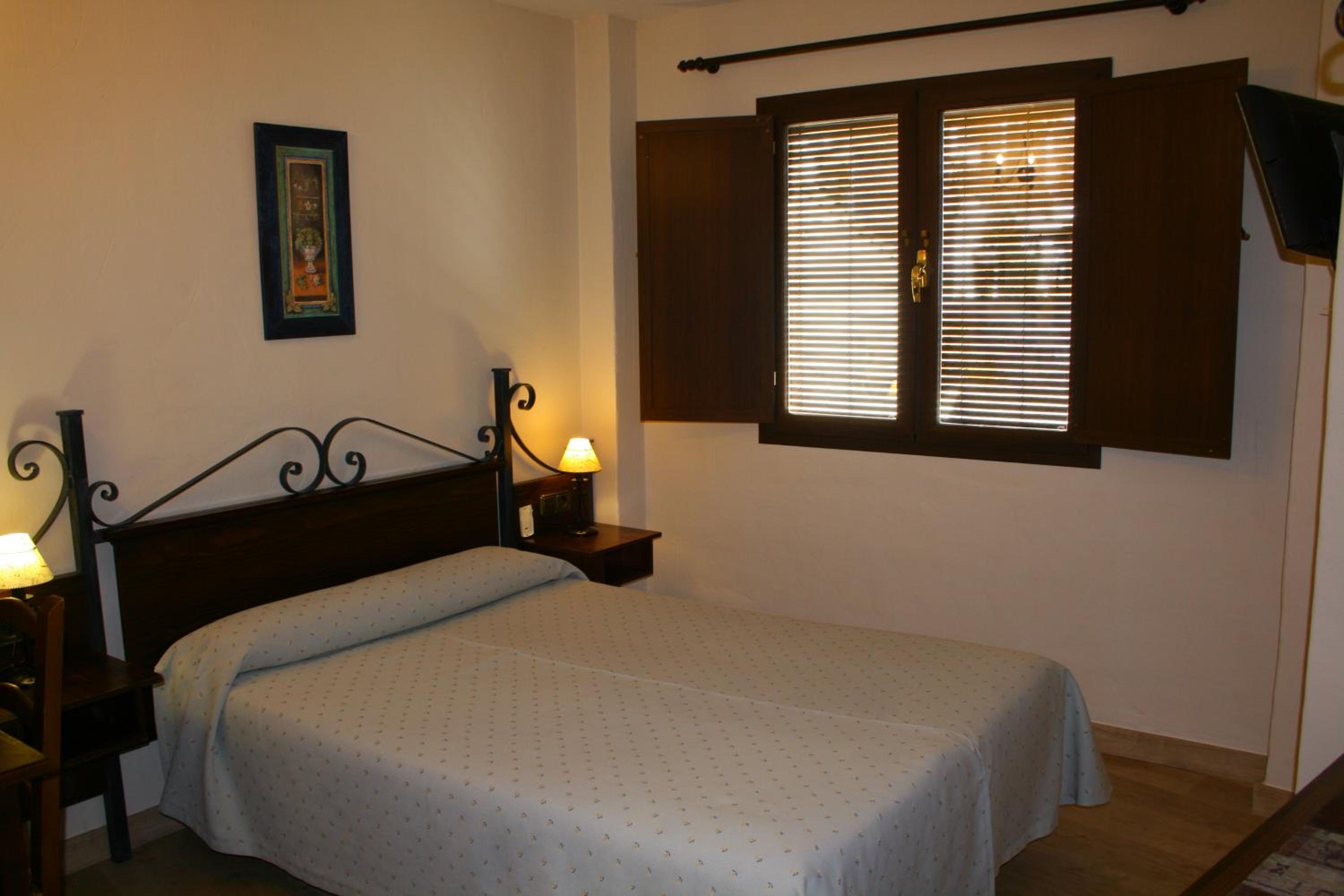 Double Room photo 3