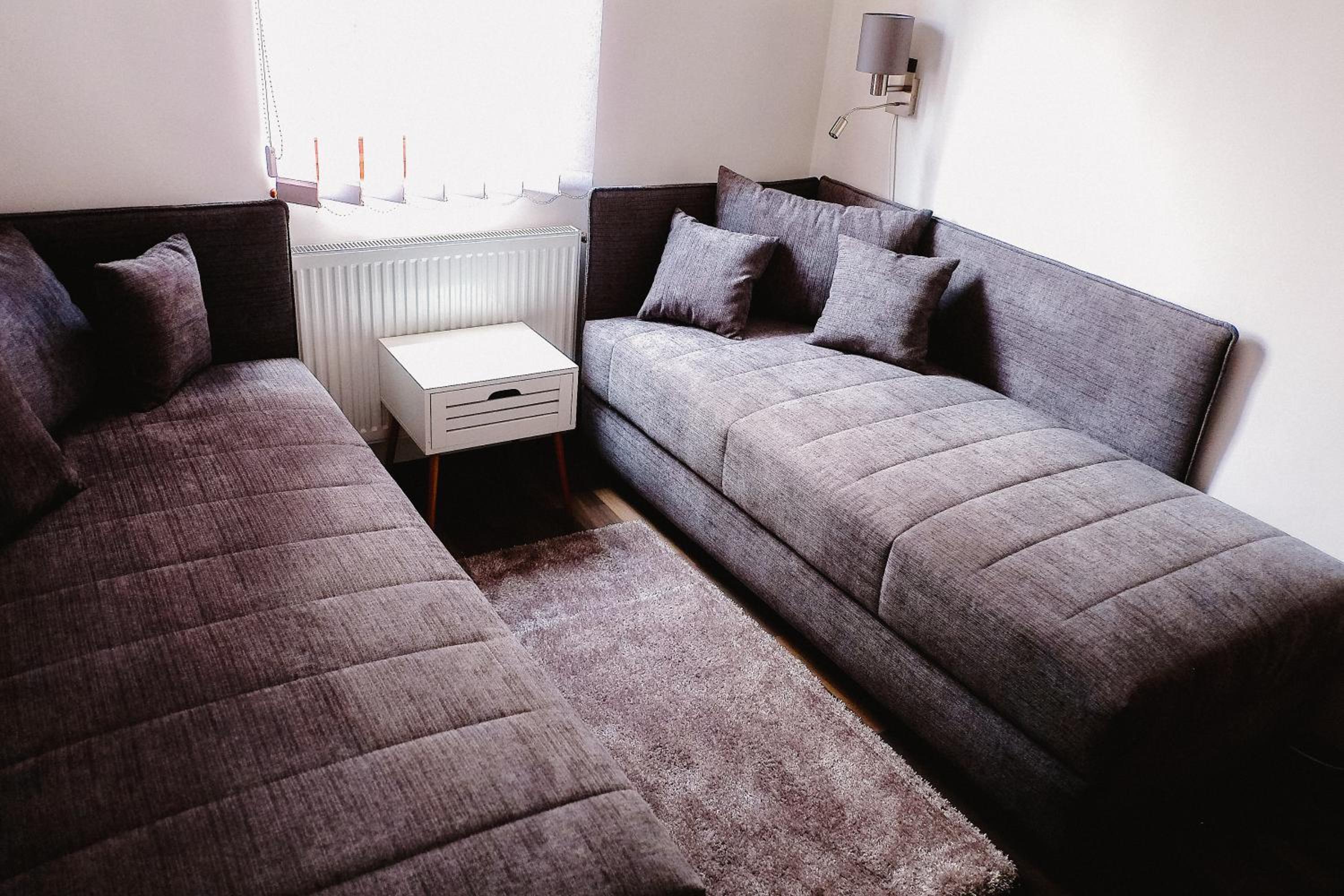 Apartment with Balcony photo 3