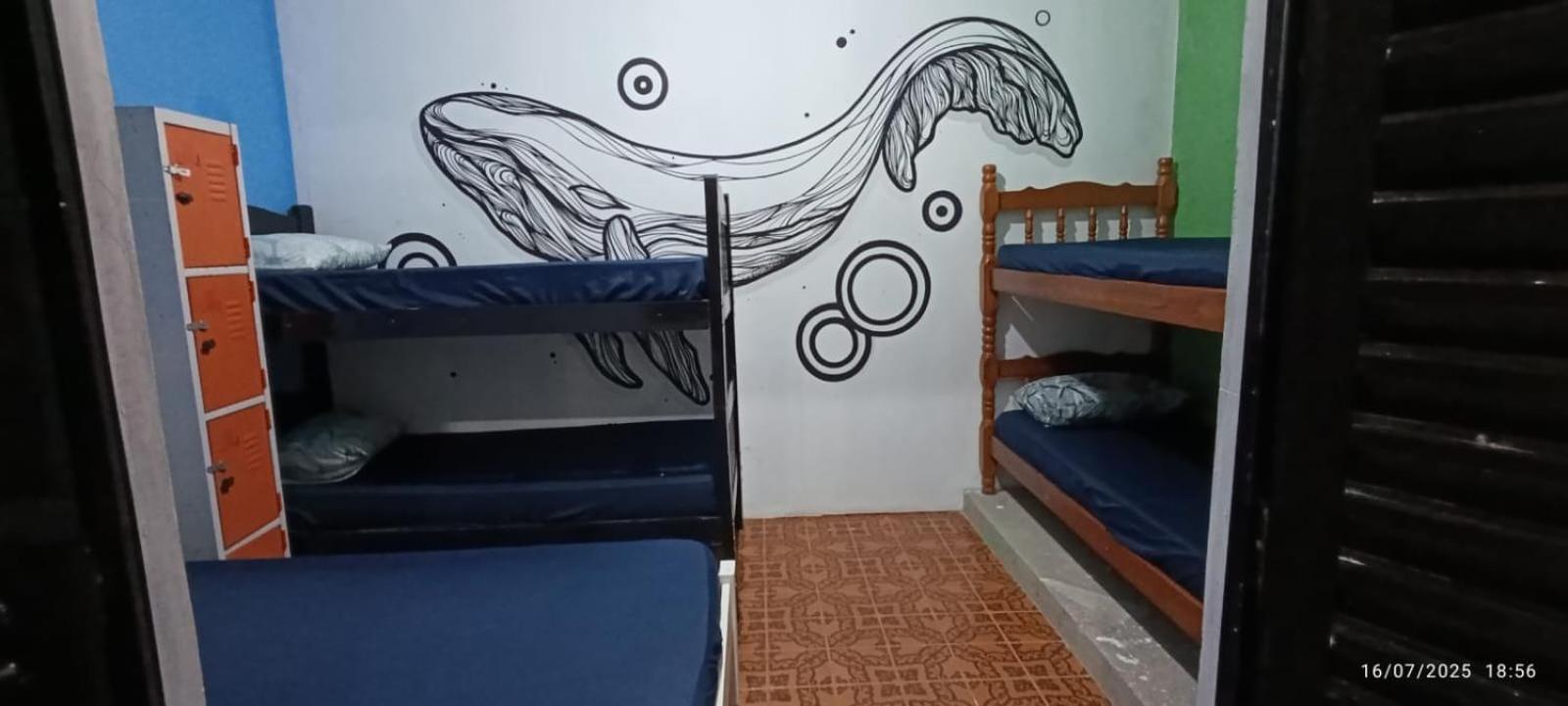Single Bed in Male Dormitory Room with Shared Bathroom