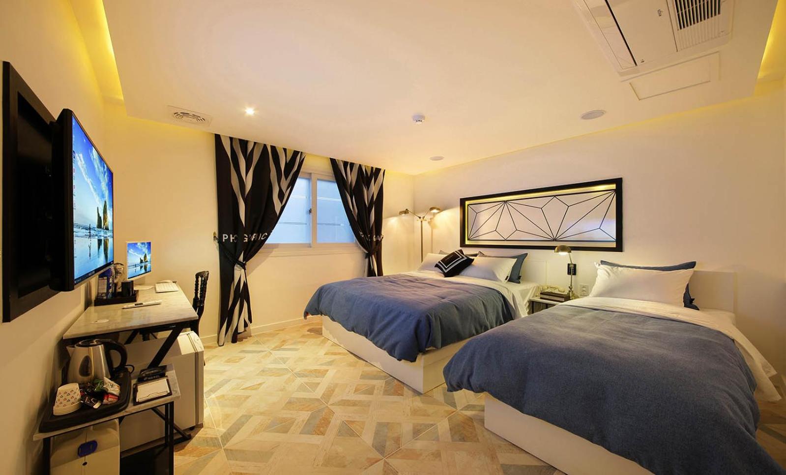 Deluxe Suite photo 1