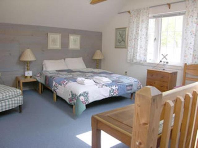 Four-Bedroom Lodge - North photo 1
