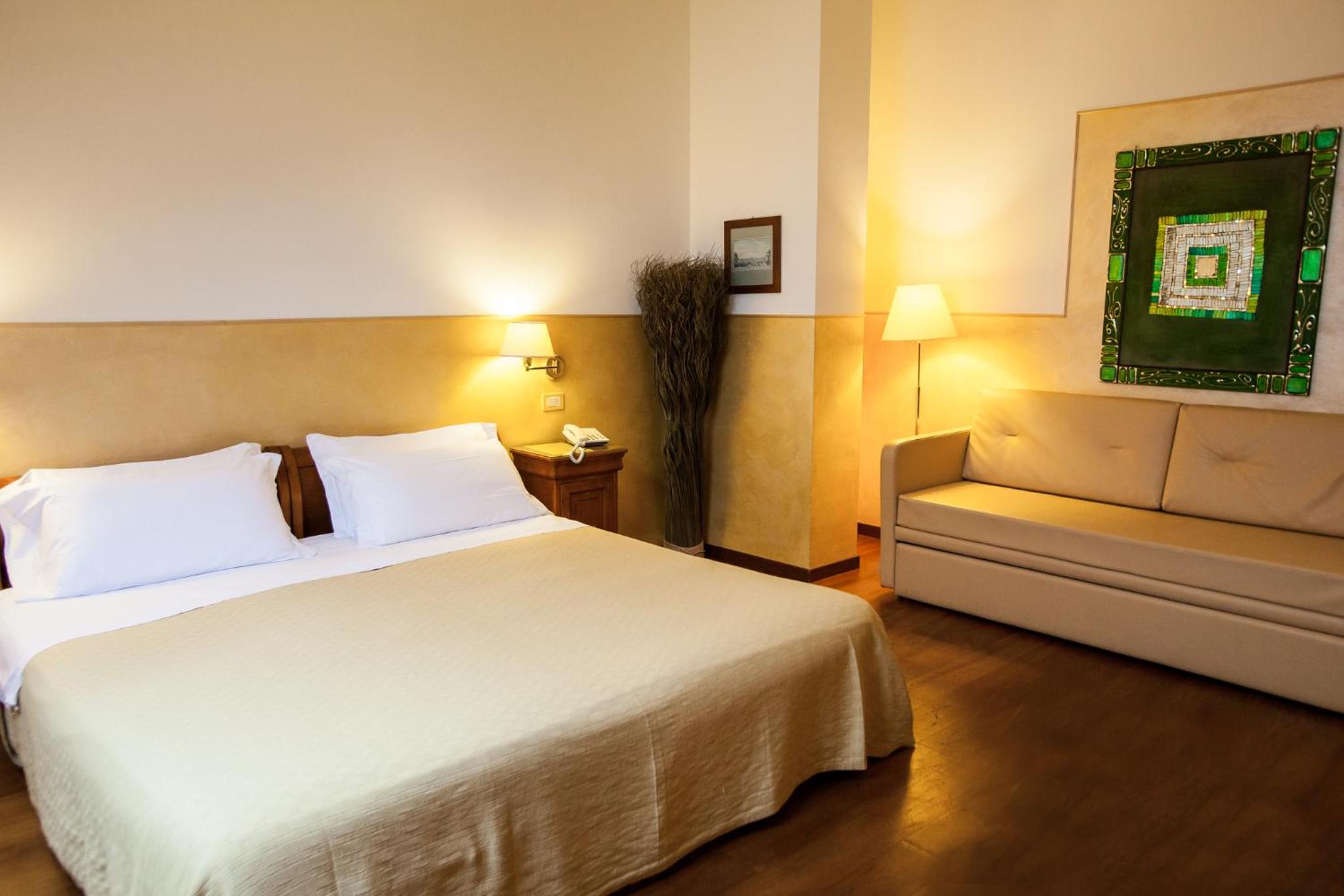 Comfort Double or Twin Room - Photo 17