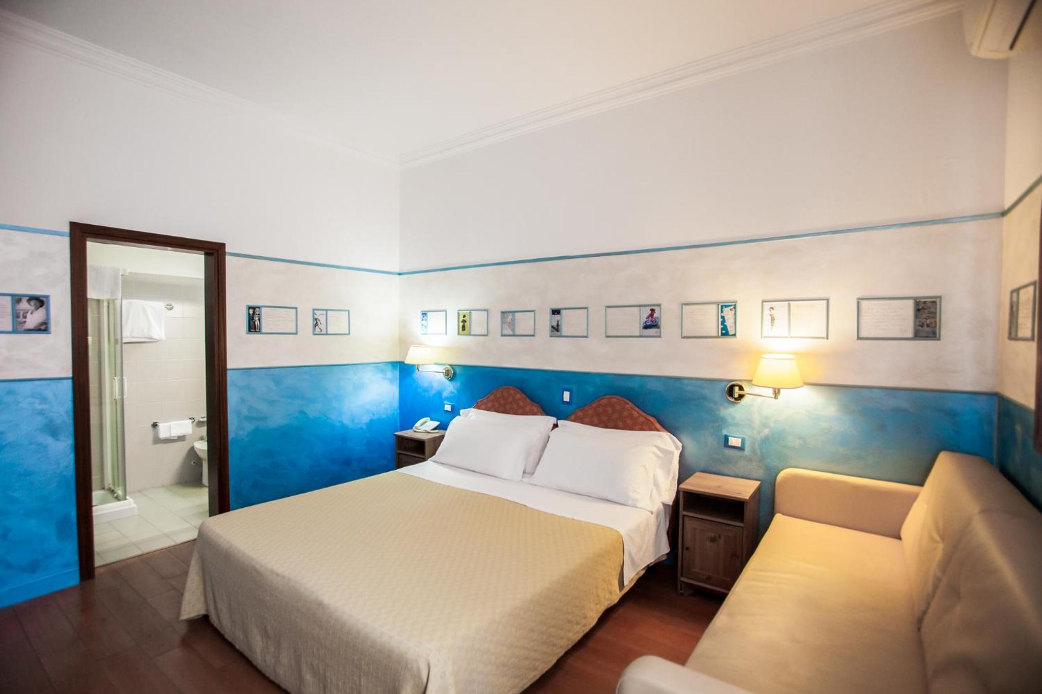 Classic Double or Twin Room - Photo 21