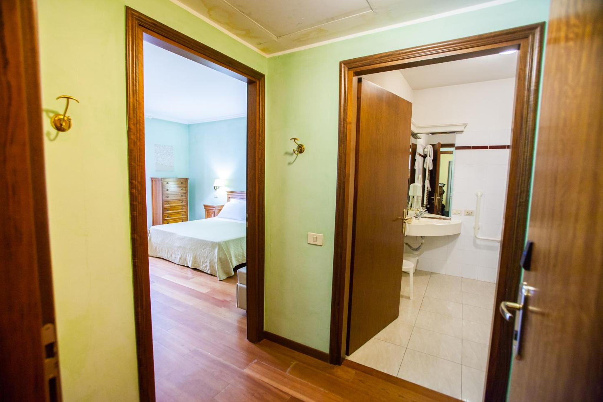 Comfort Double or Twin Room - Photo 20