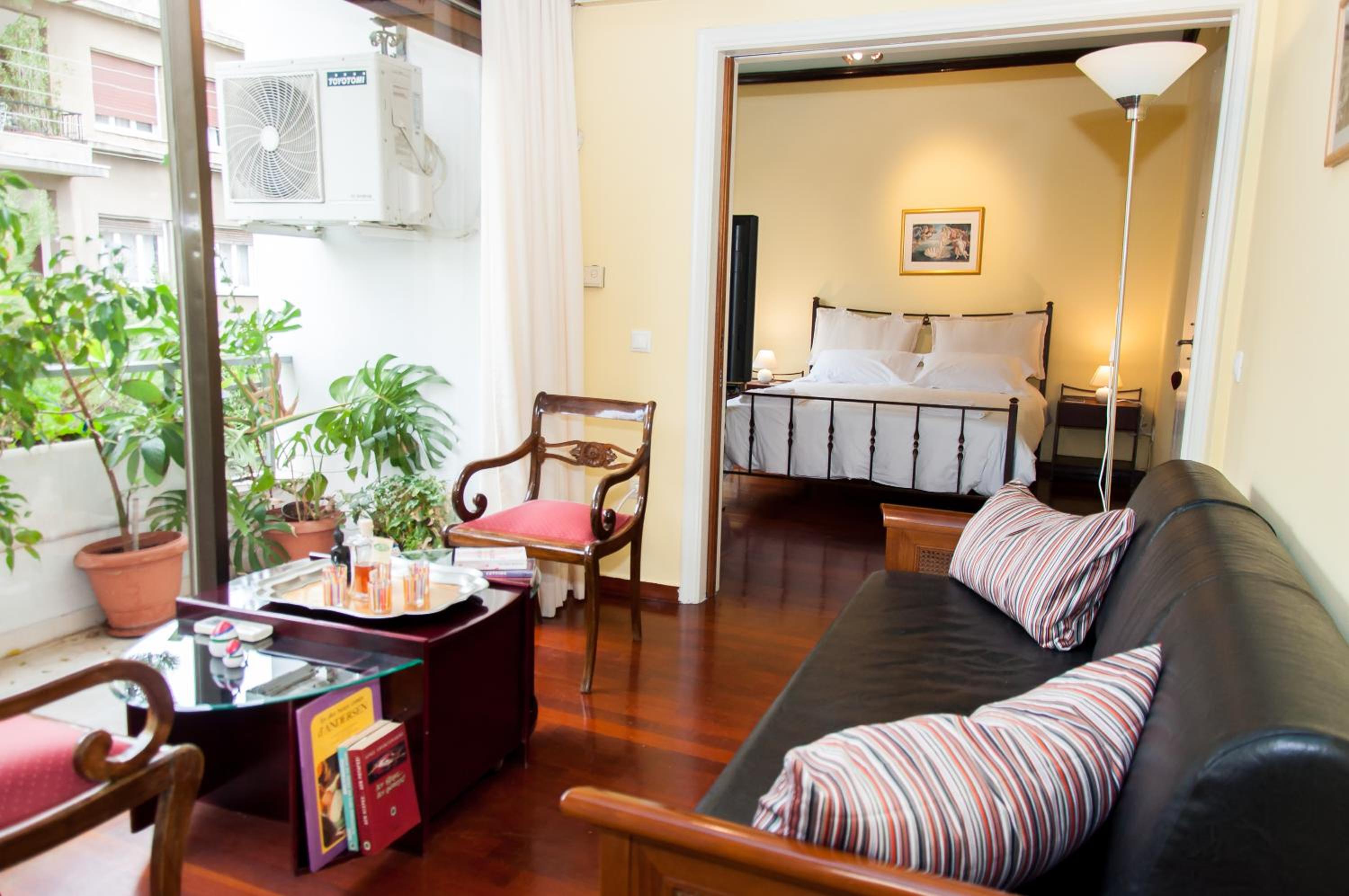 Apartment with Balcony