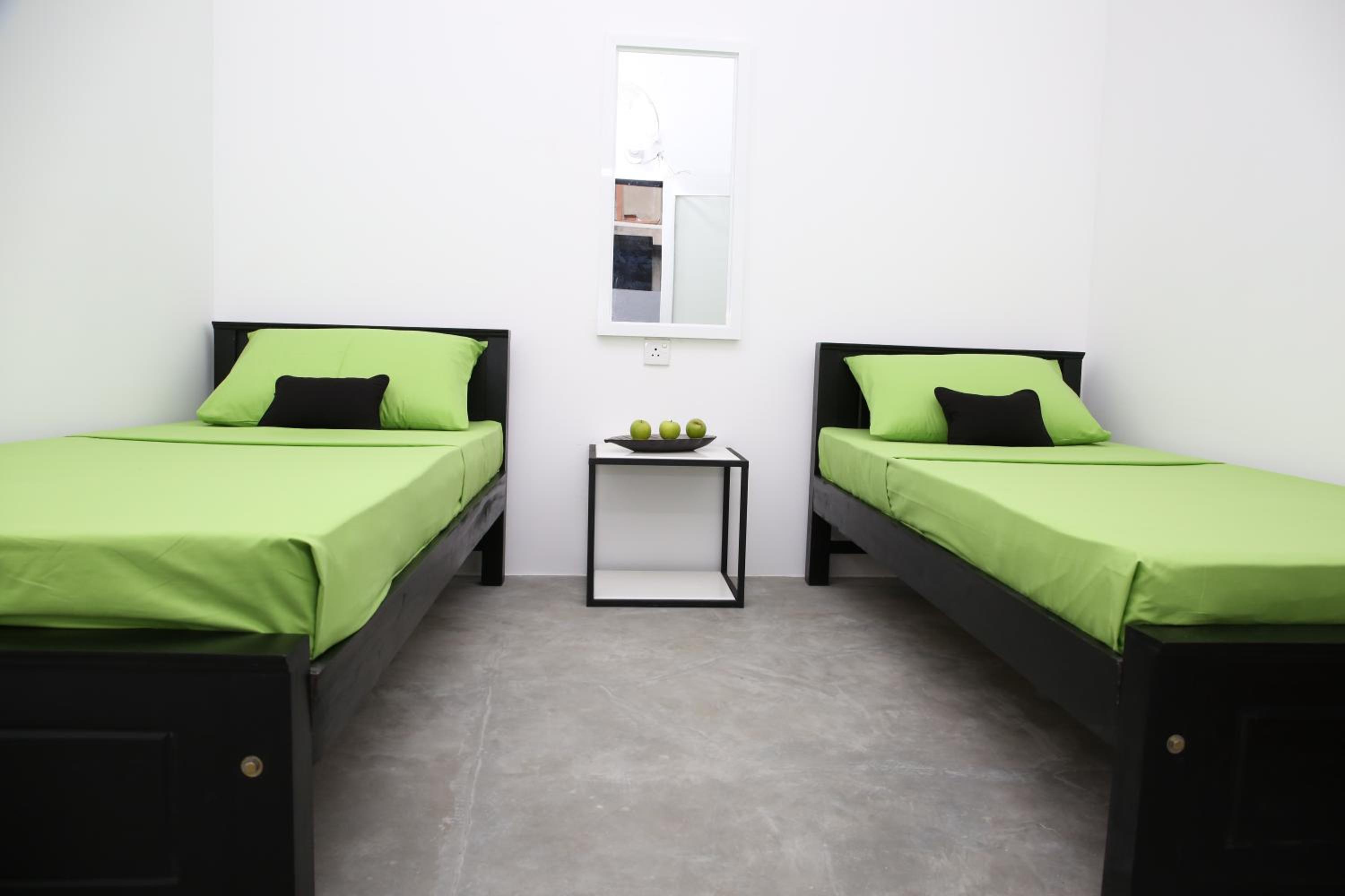 Single Bed in 4-Bed Dormitory Room photo 2
