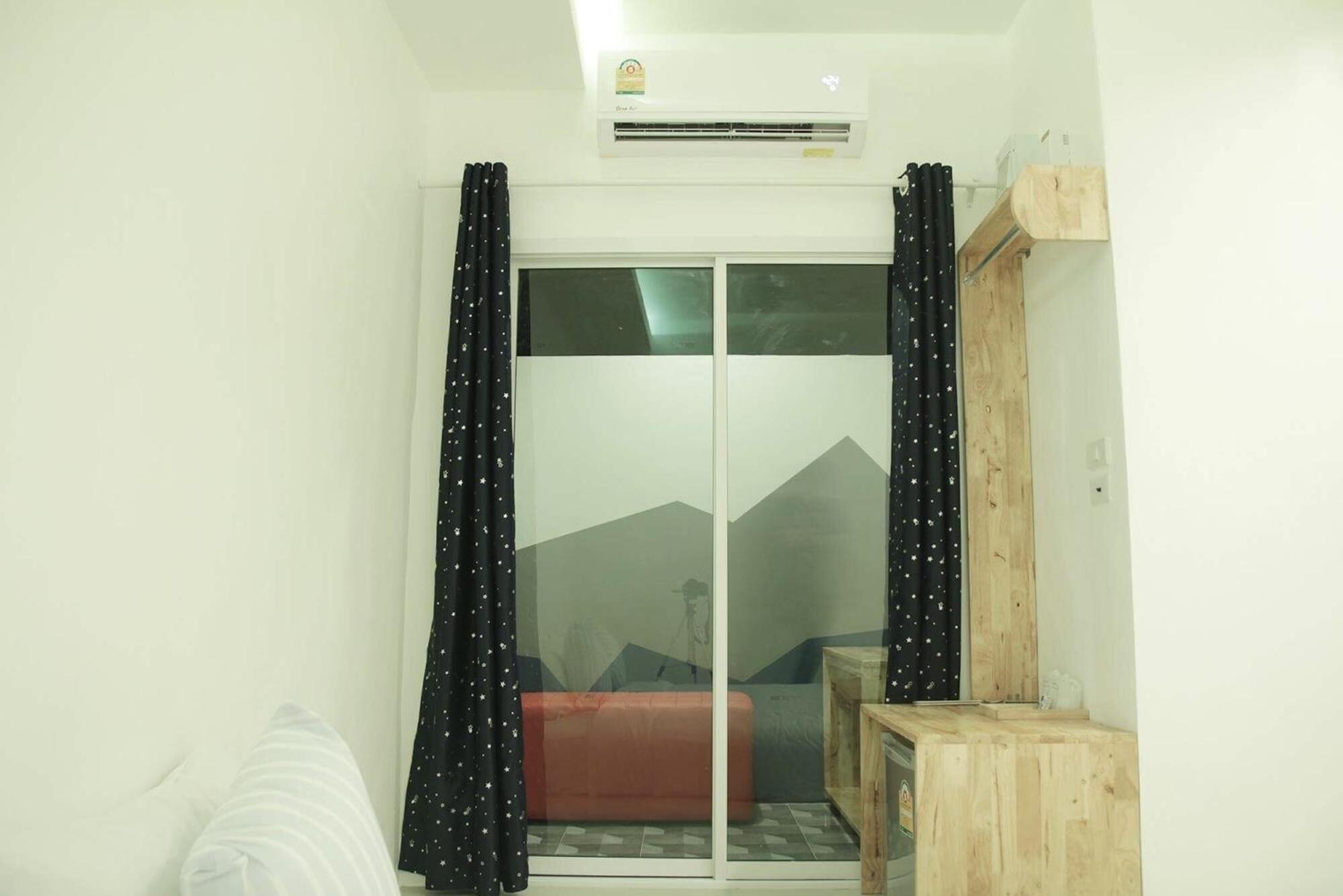 Standard Twin Room photo 3