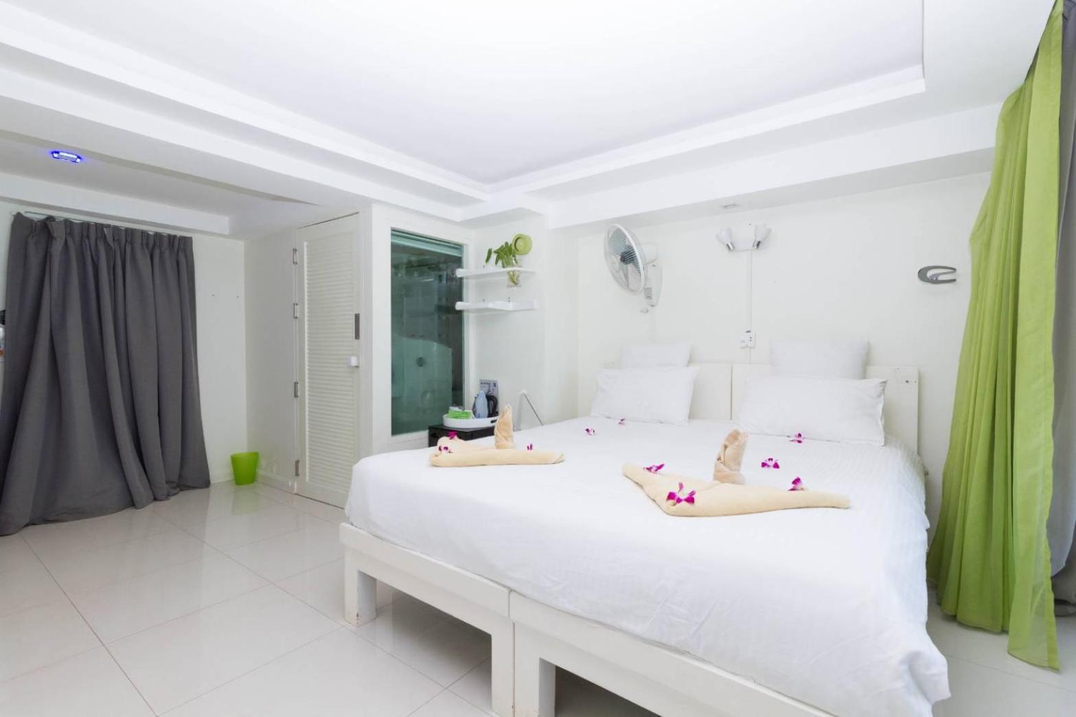 Deluxe Garden Double or Twin Room