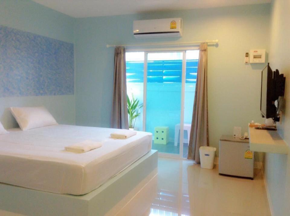 Budget Double Room photo 3