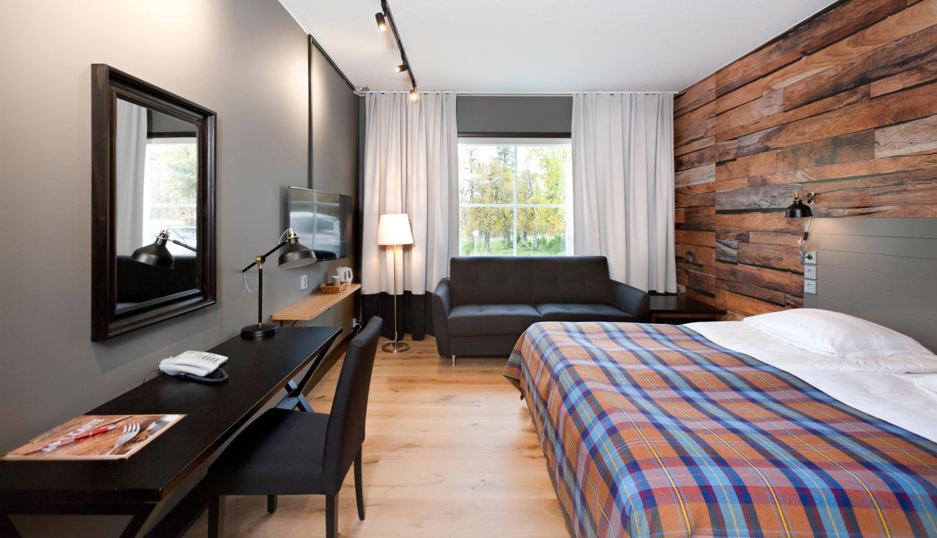 Standard Twin Room - Photo 1