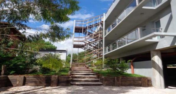 Apartment with Balcony photo 2