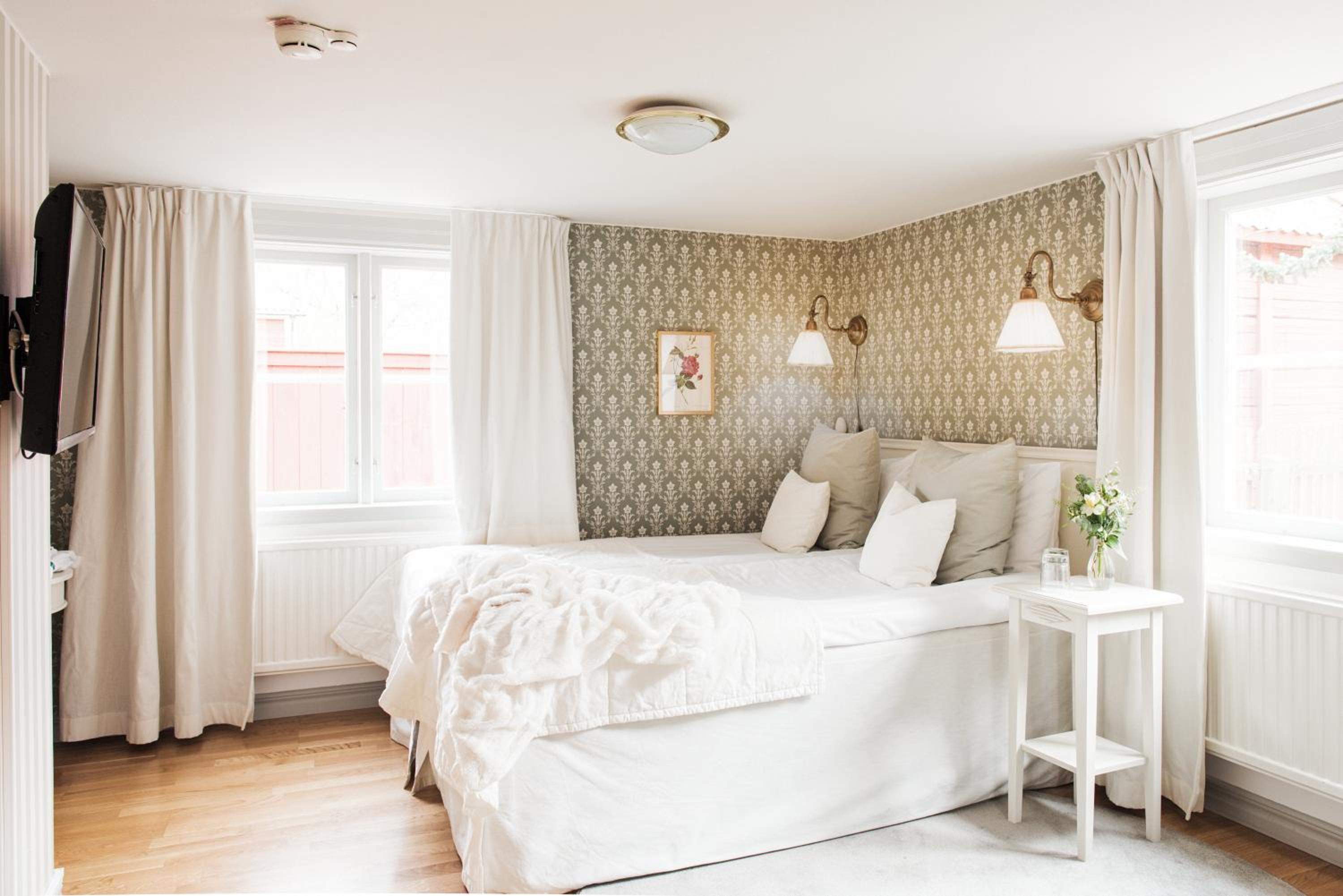 Double or Twin Room photo 1