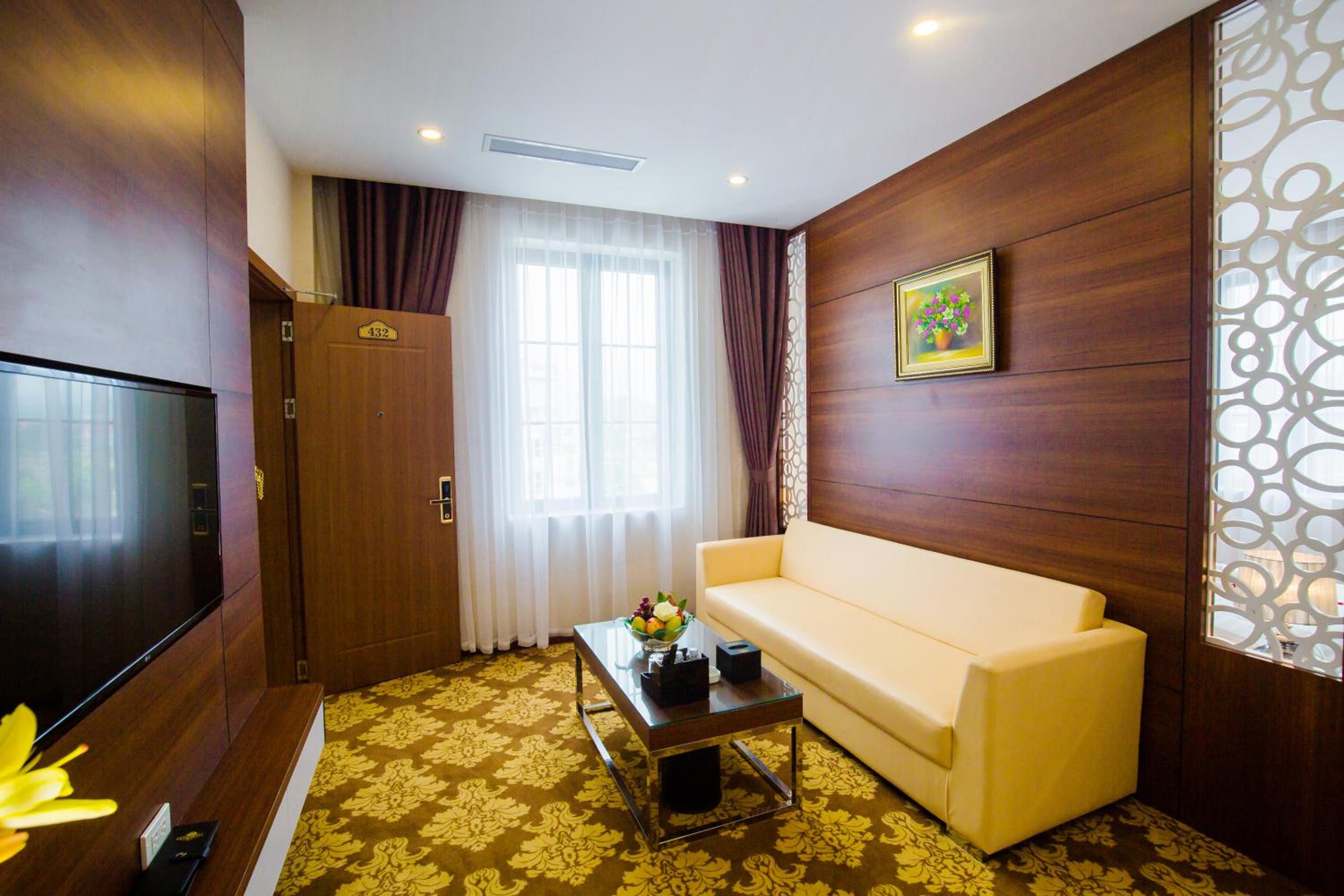 Queen Room - Photo 1