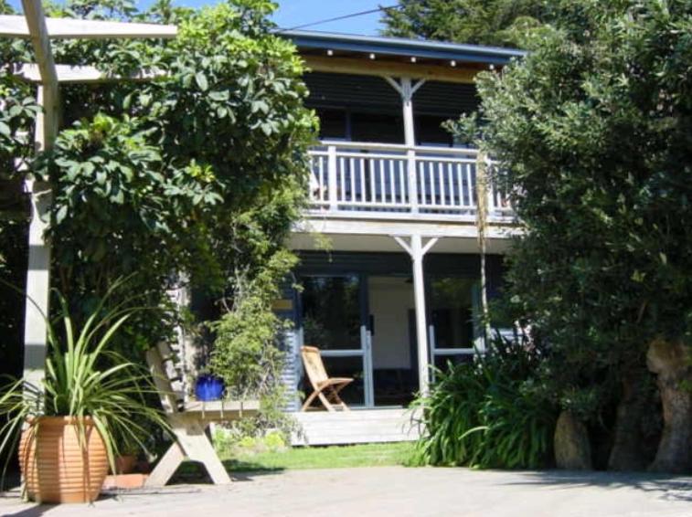 Villa - Beach Front photo 2