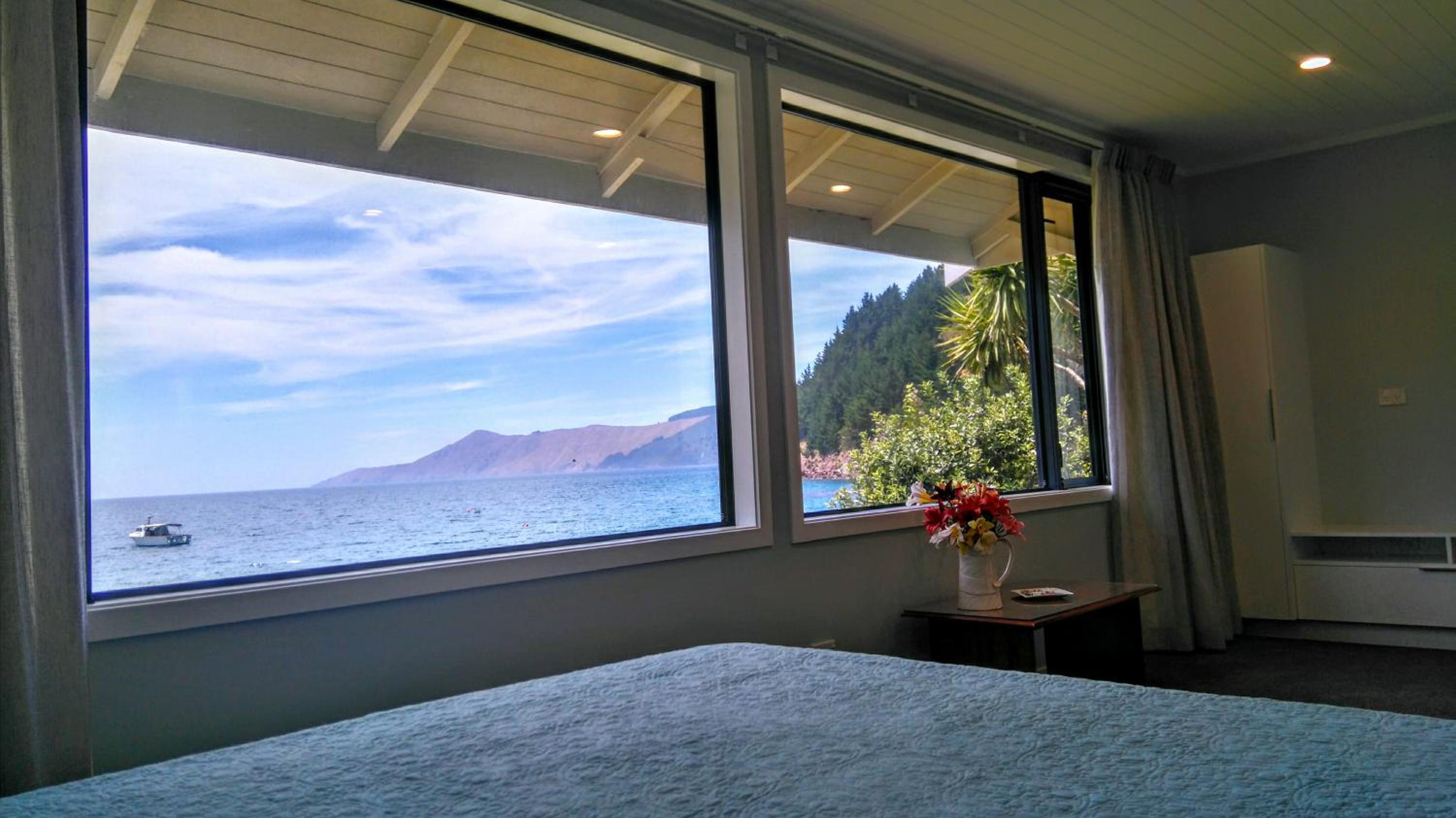 Villa - Beach Front photo 2