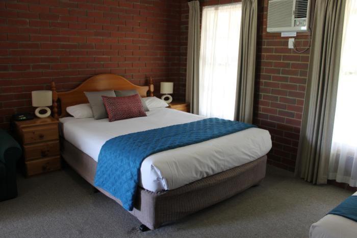Standard Double or Twin Room photo 1