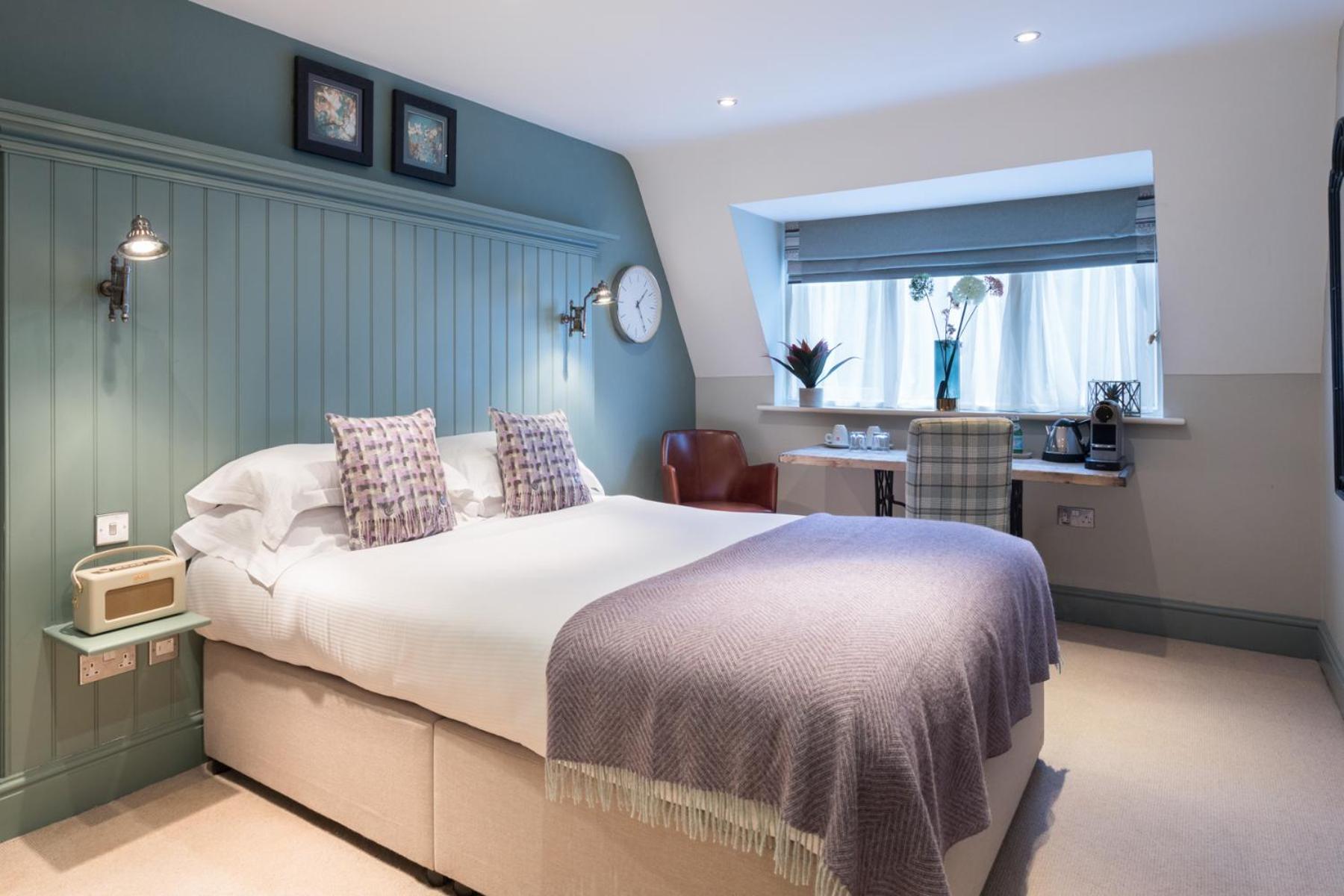 Double Room - Photo 2
