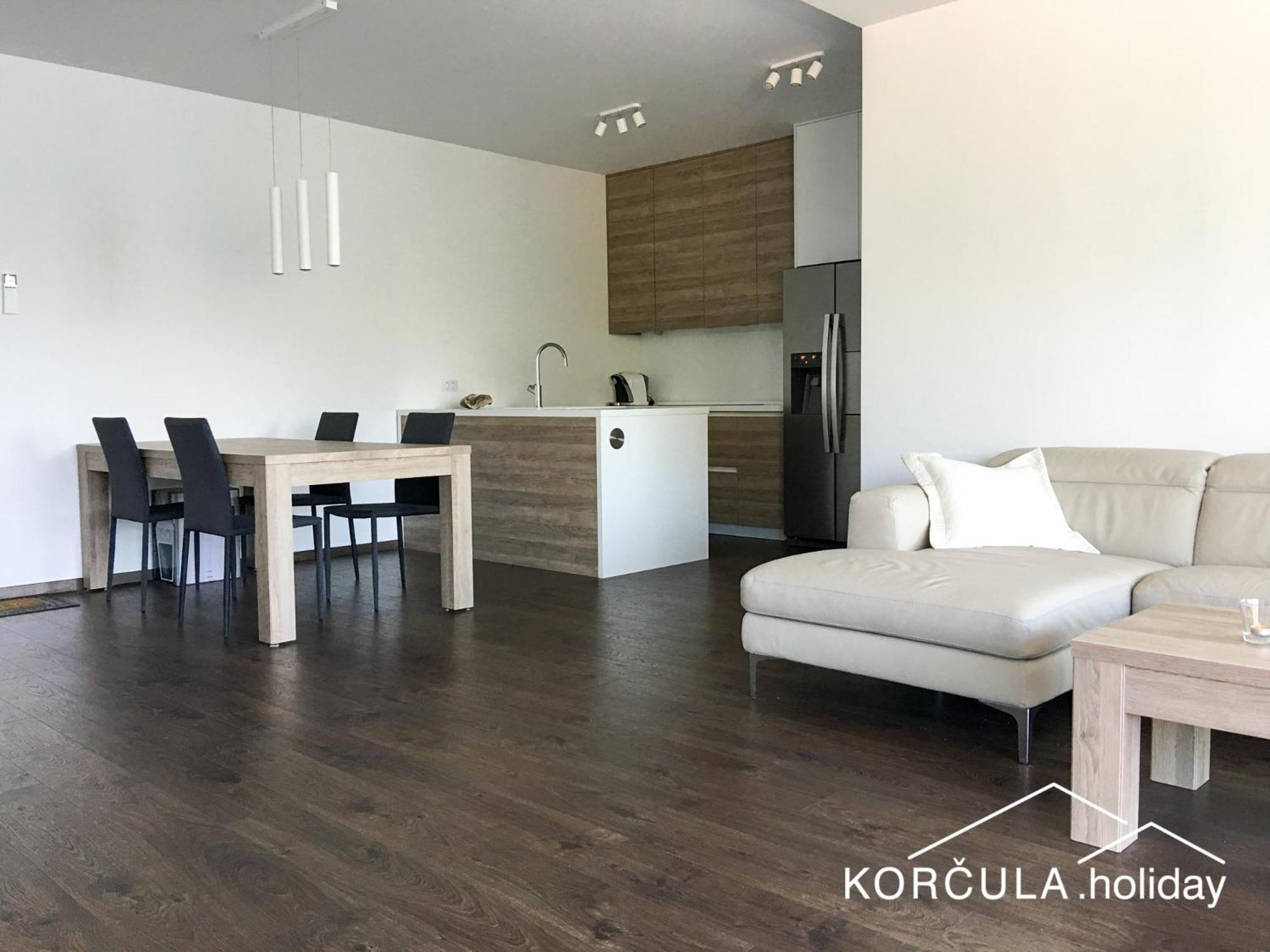 Apartment with Terrace and Sea View - Ground Floor photo 3