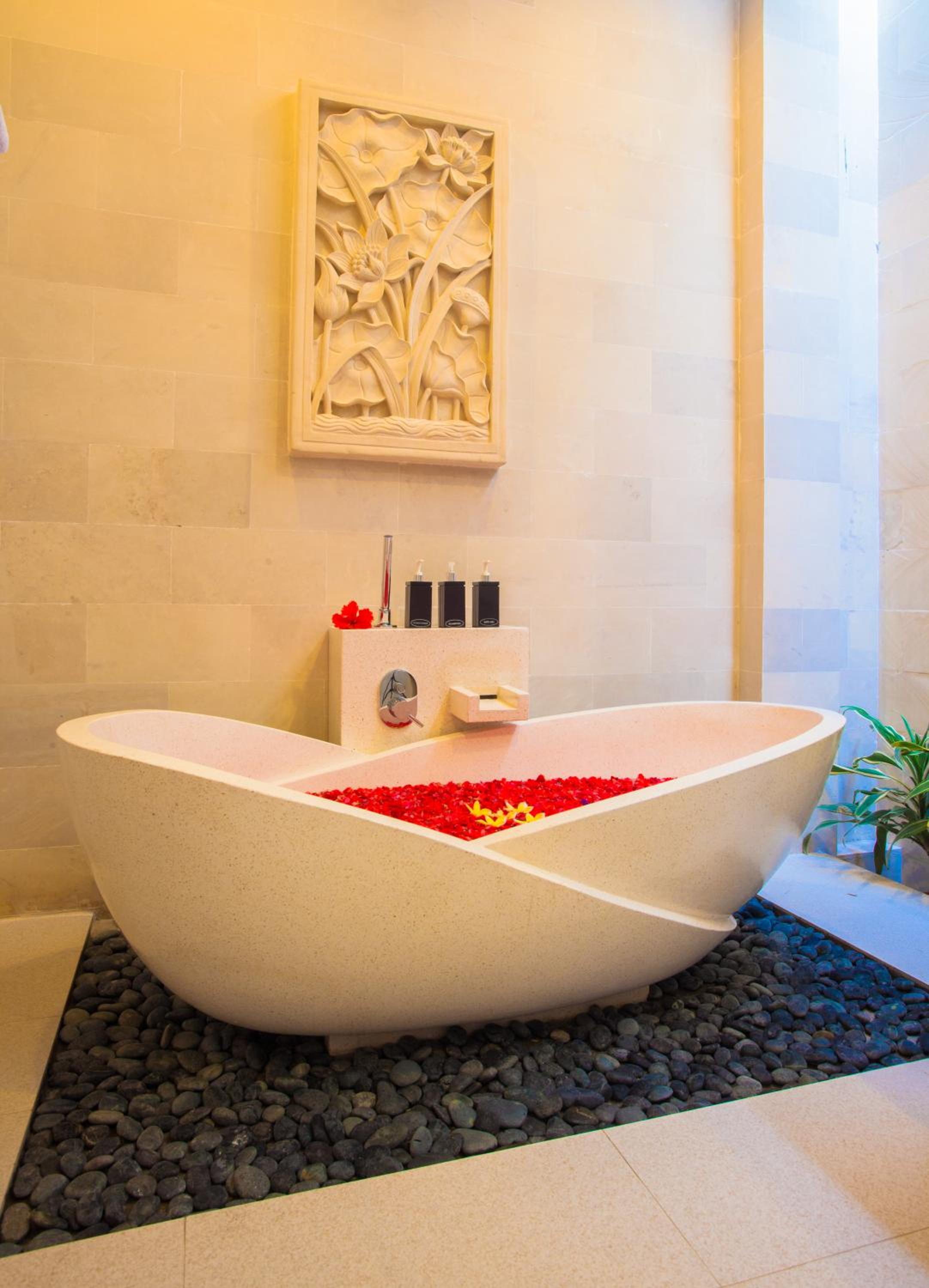 One-Bedroom Villa with Private Pool thumbnail 6