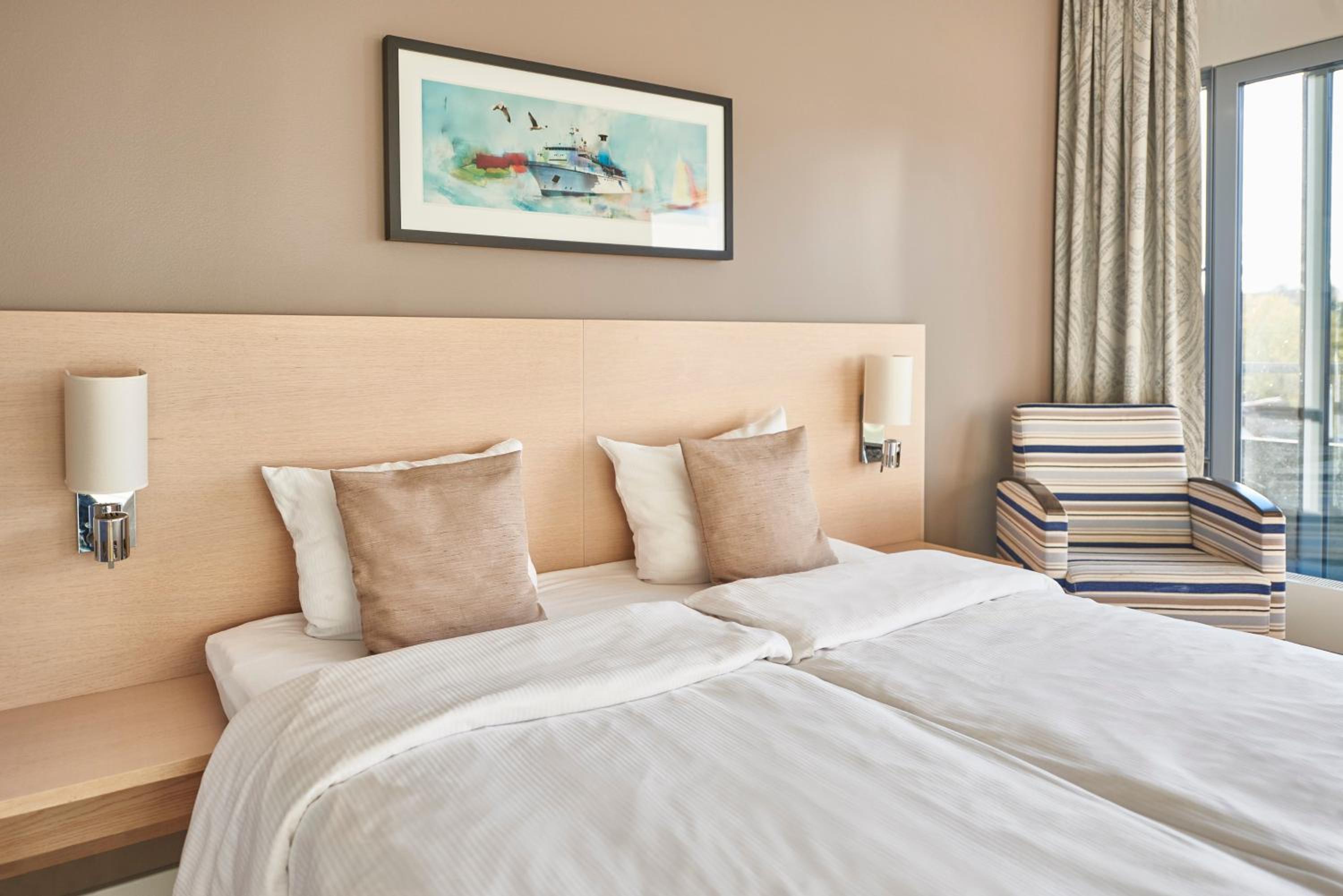 Standard Twin Room - Photo 6