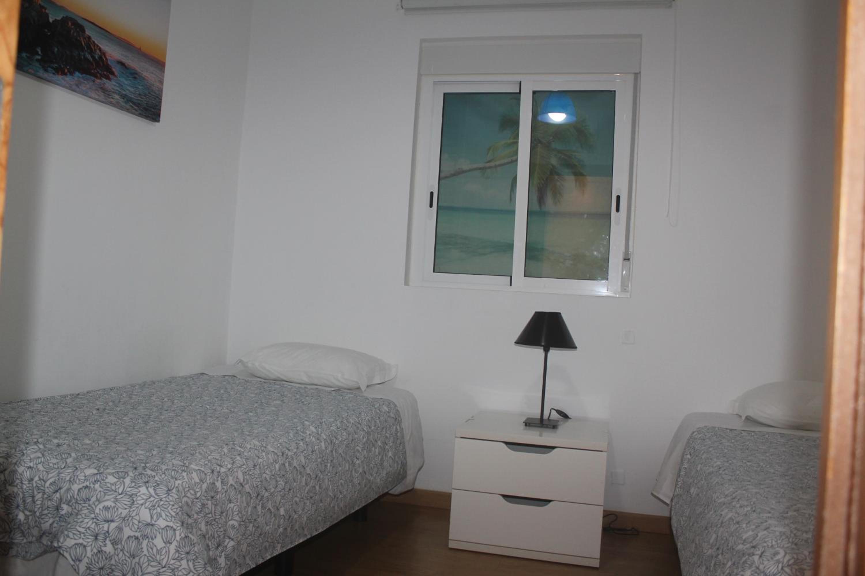 Twin Room with Shared Bathroom photo 1