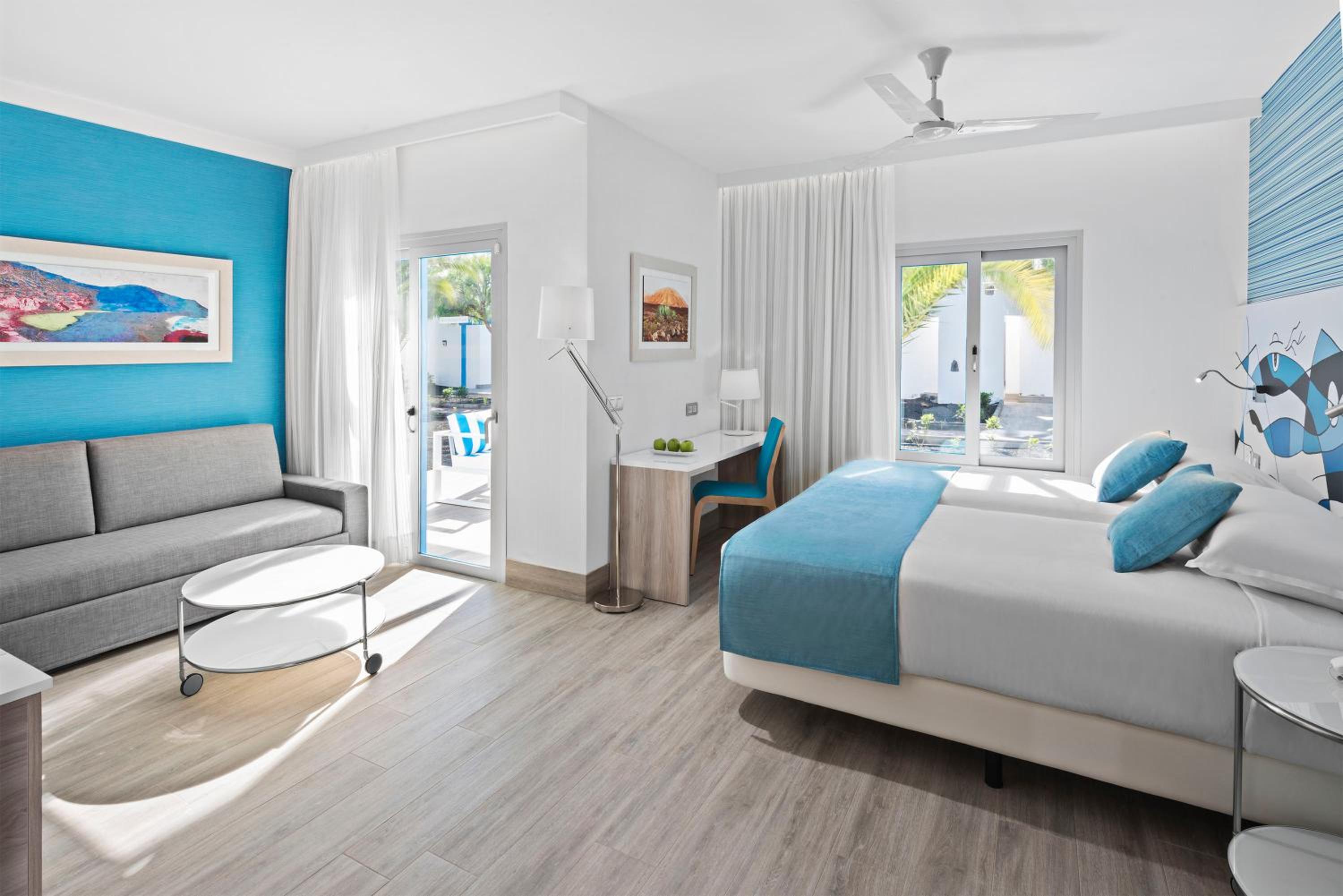 Suite Familiar Junior Superior (2 Adultos + 2 Niños)