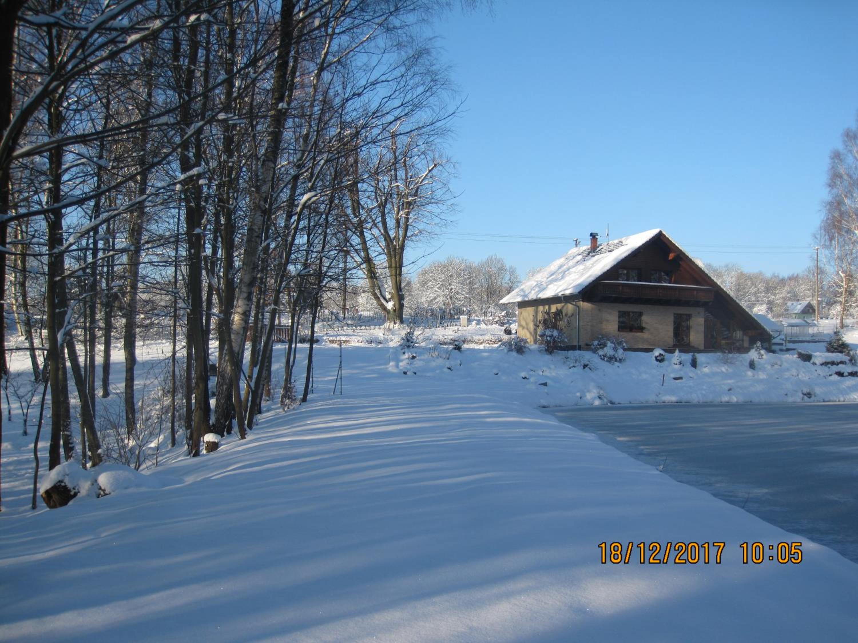 Four-Bedroom House photo 3