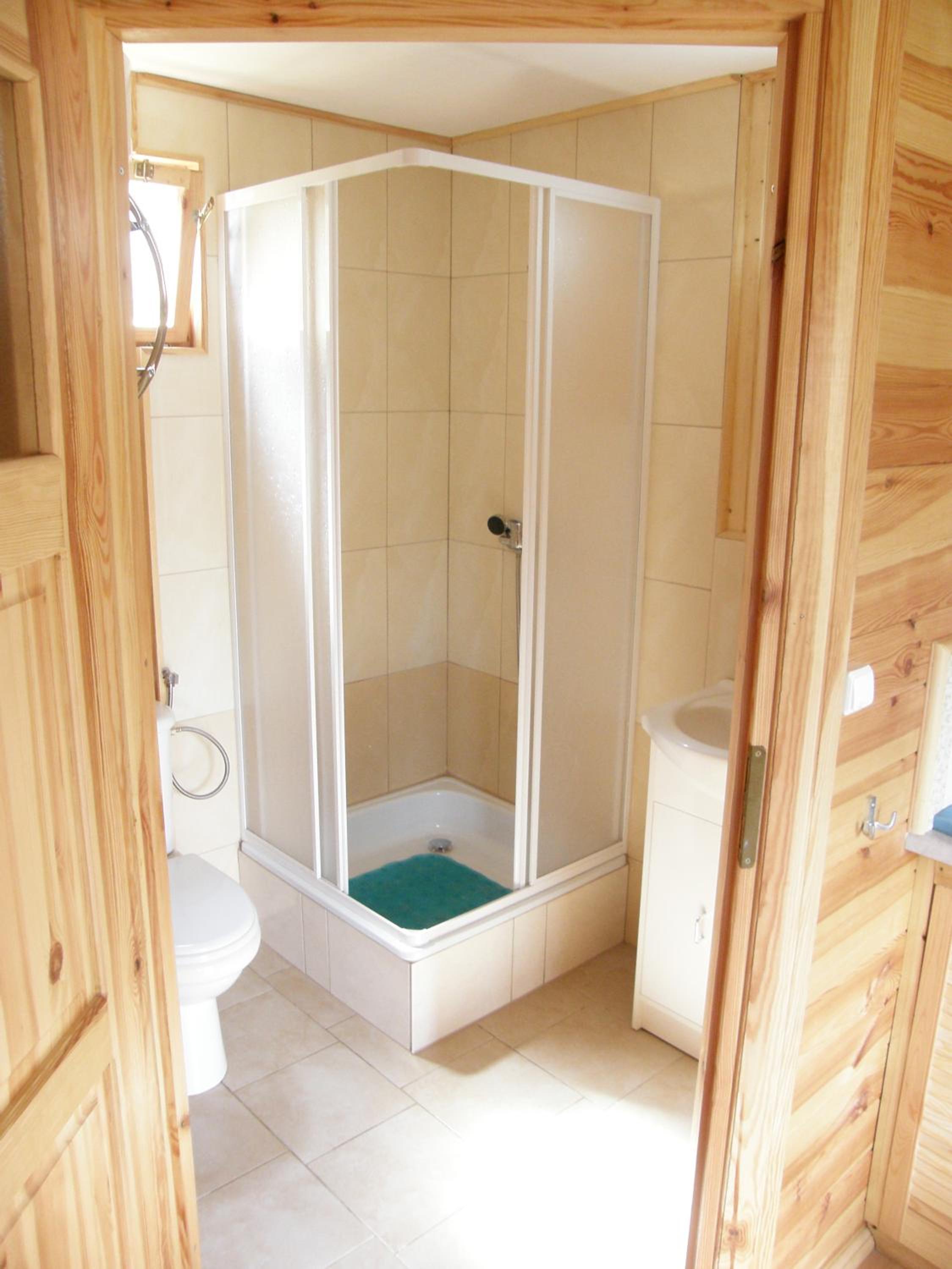Chalet (2) photo 3
