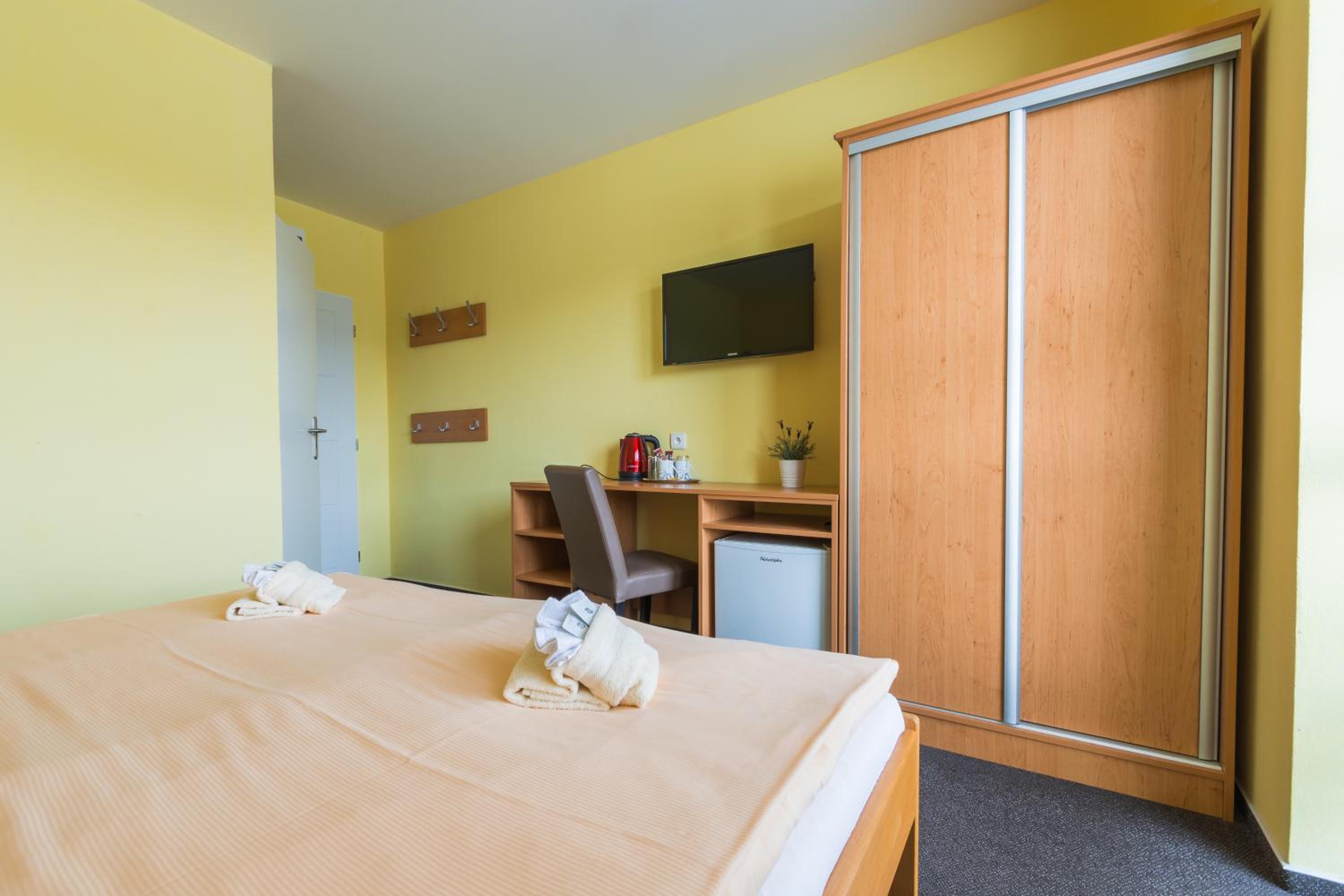Triple Room With Balcony photo 3
