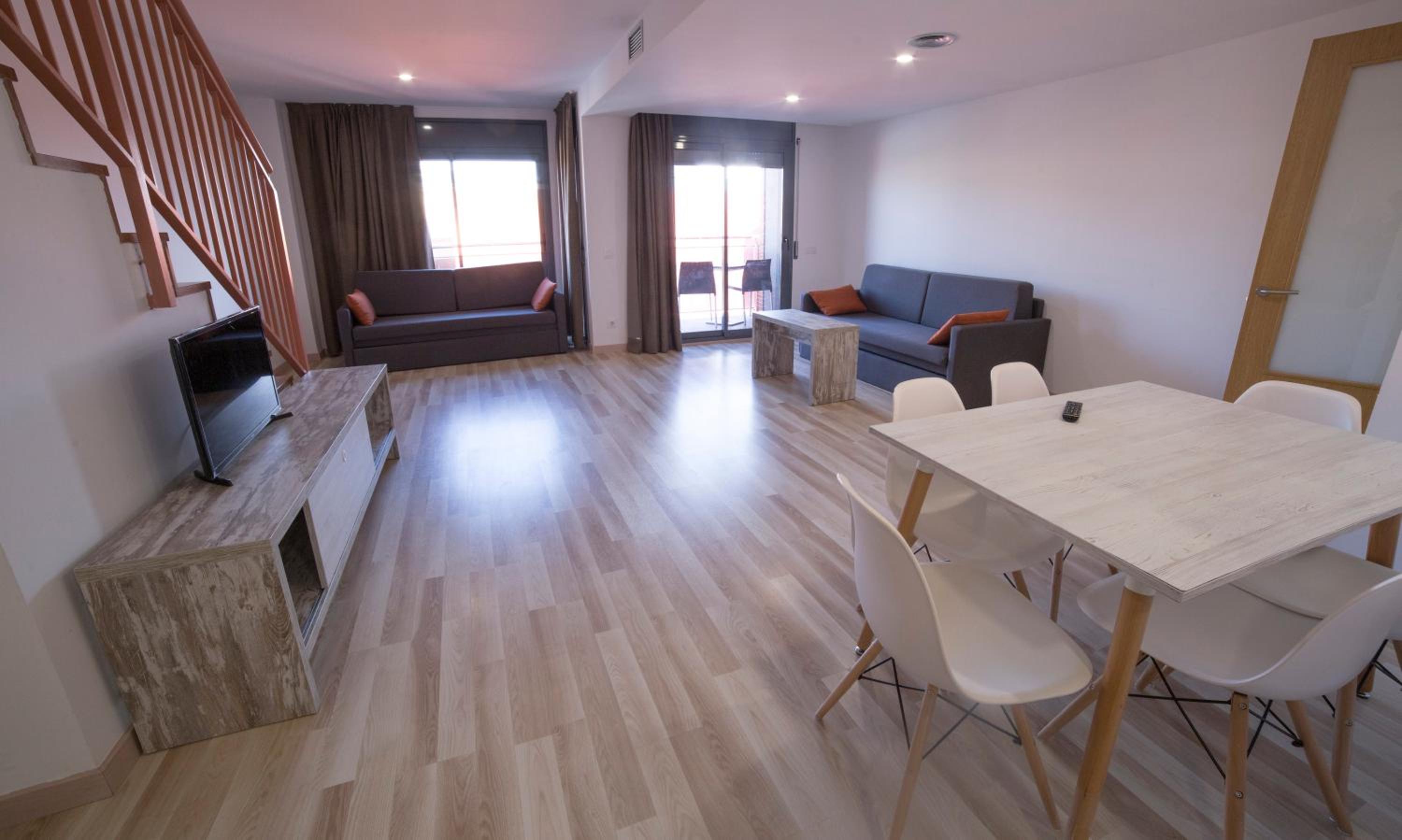 Apartamento - con niveles divididos