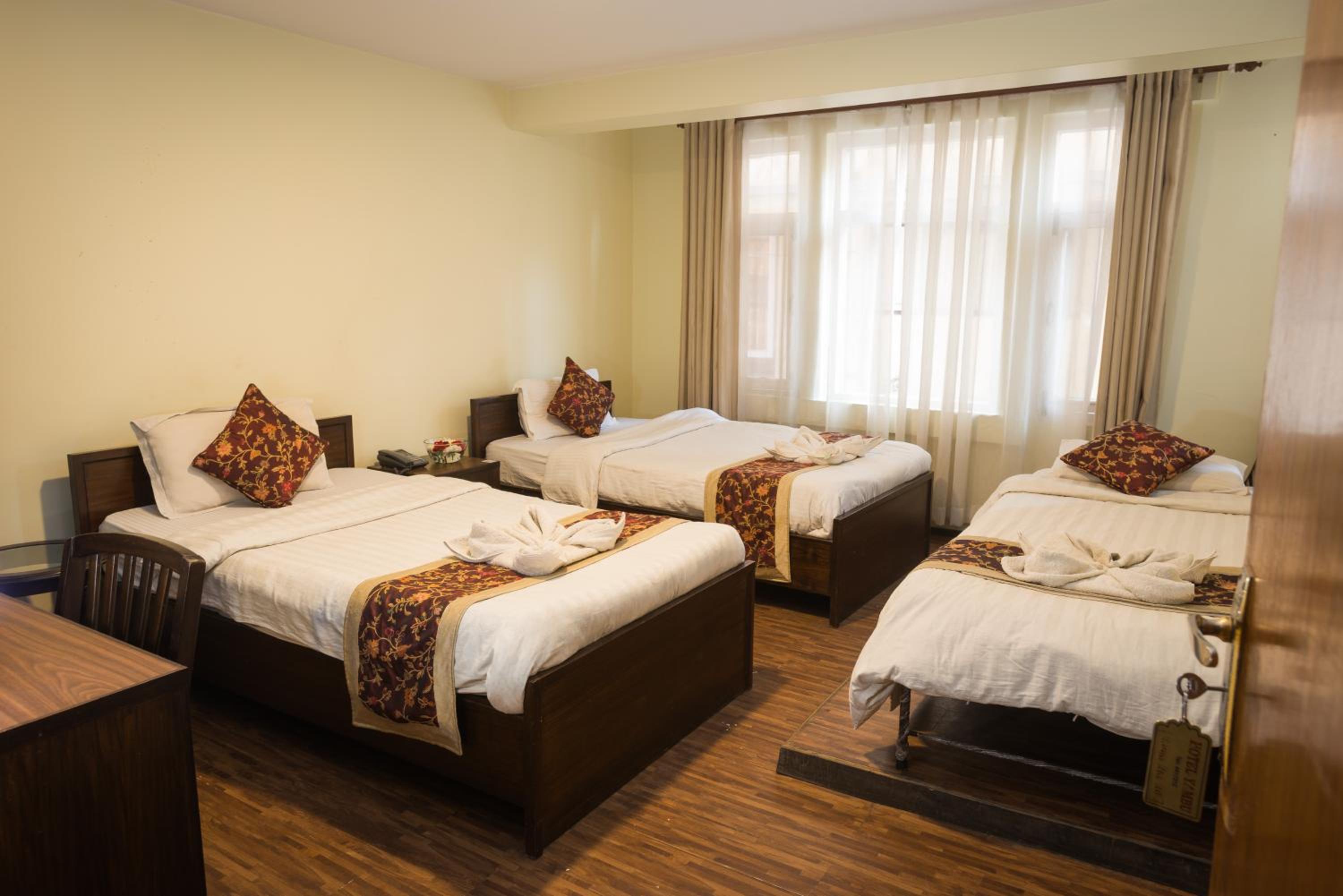 Deluxe Family Room with Complimentary Airport Pickup for International Arrival photo 2