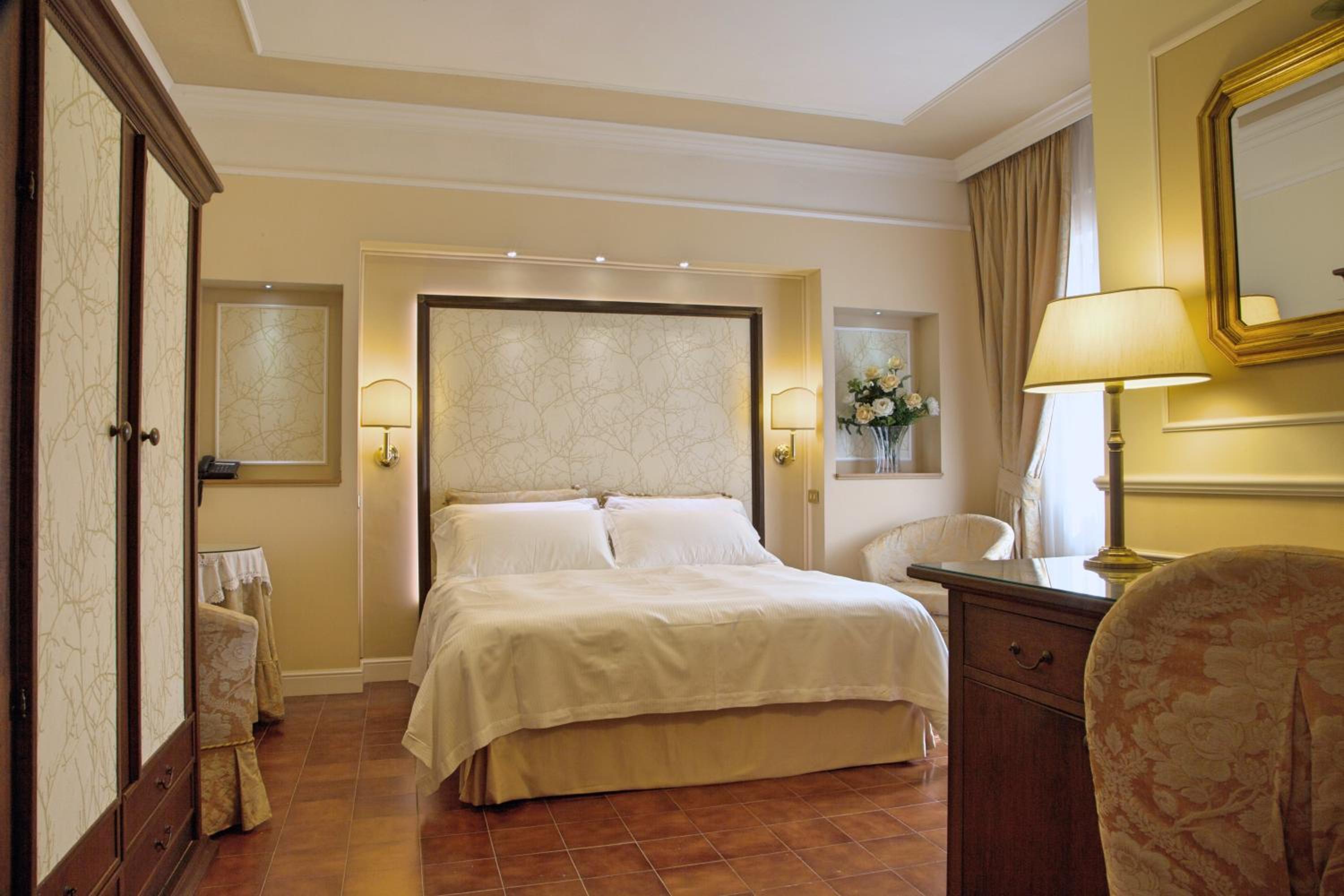 Double Room with Mountain View and Spa Access photo 1