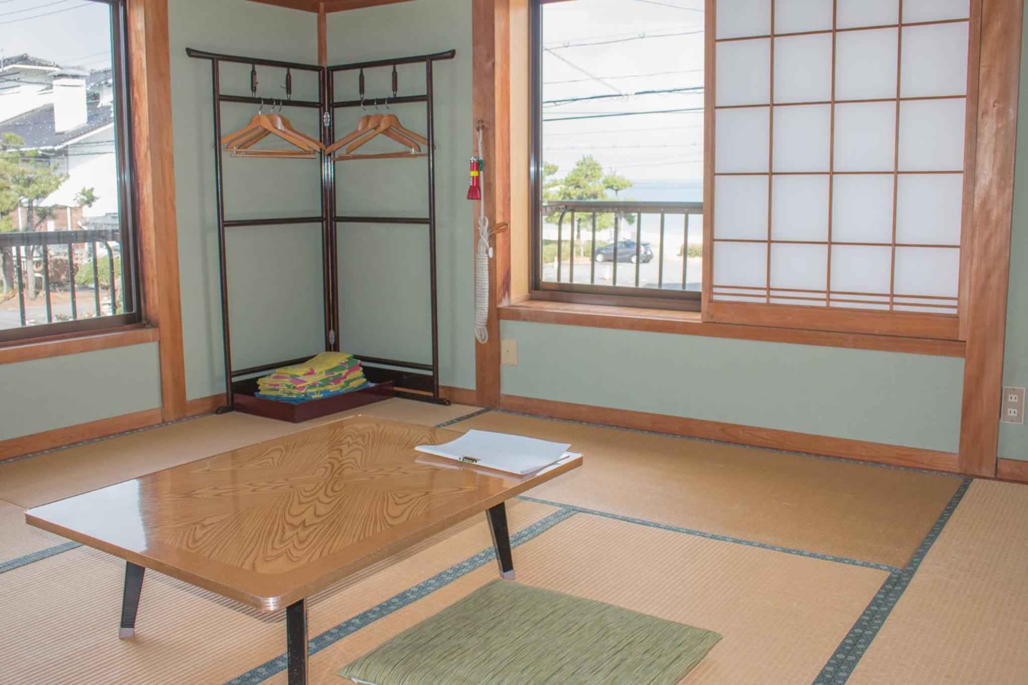 Japanese-Style Quadruple Room photo 2