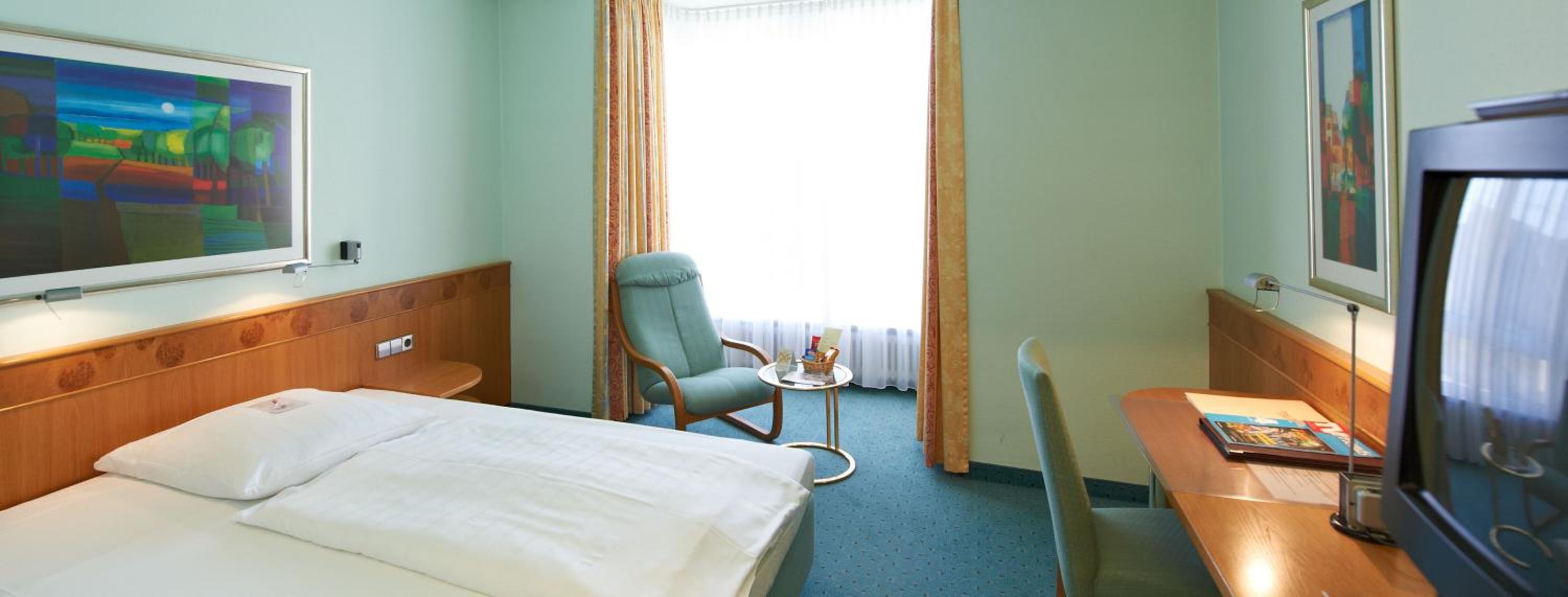 Superior Room - Photo 9