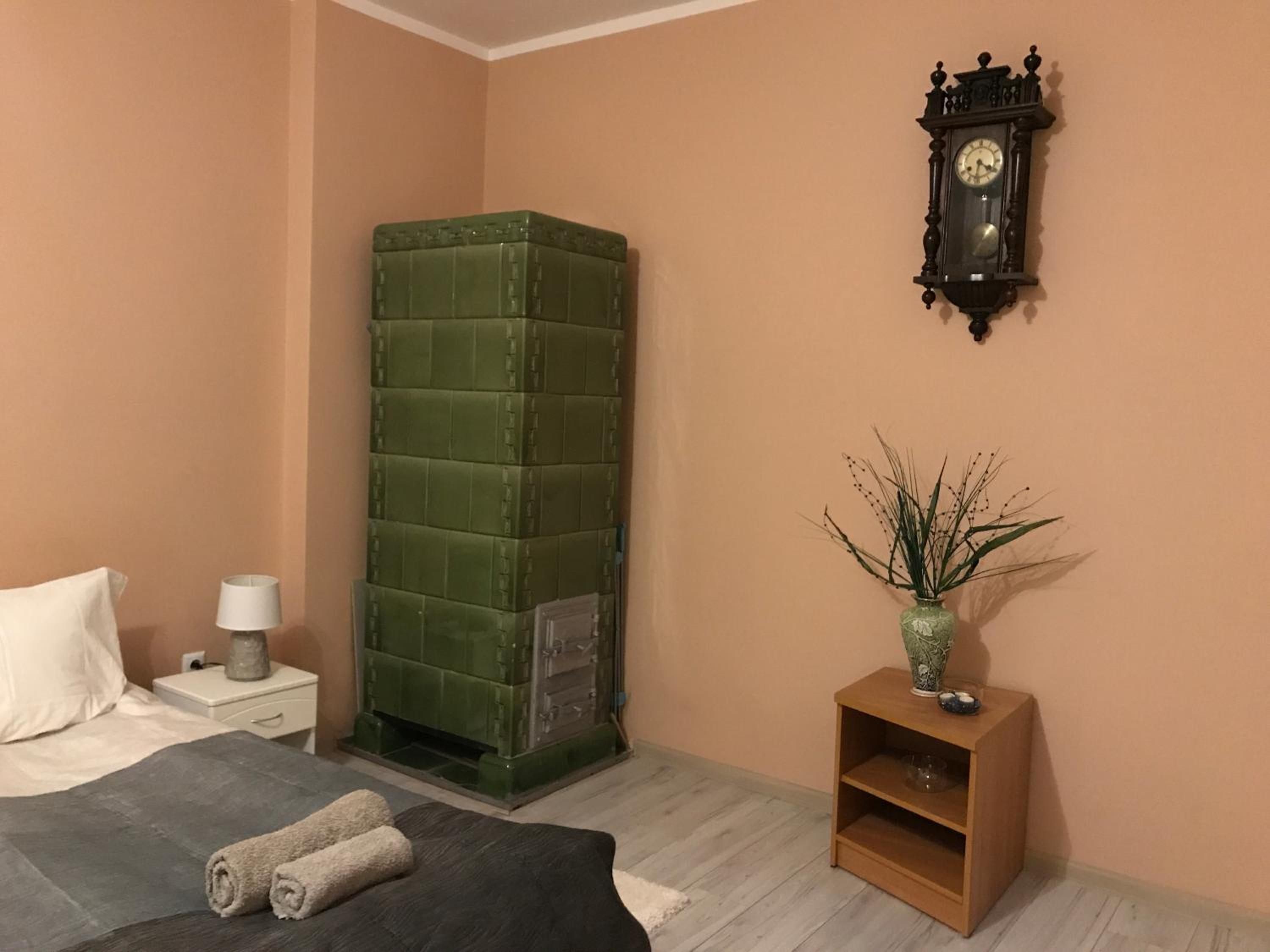 Two-Bedroom Apartment - Photo 27