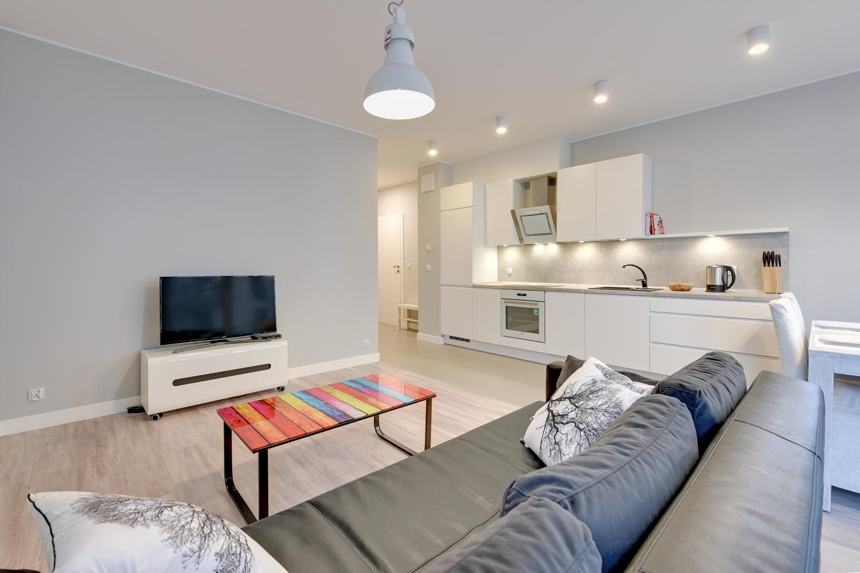 Apartment with Shower