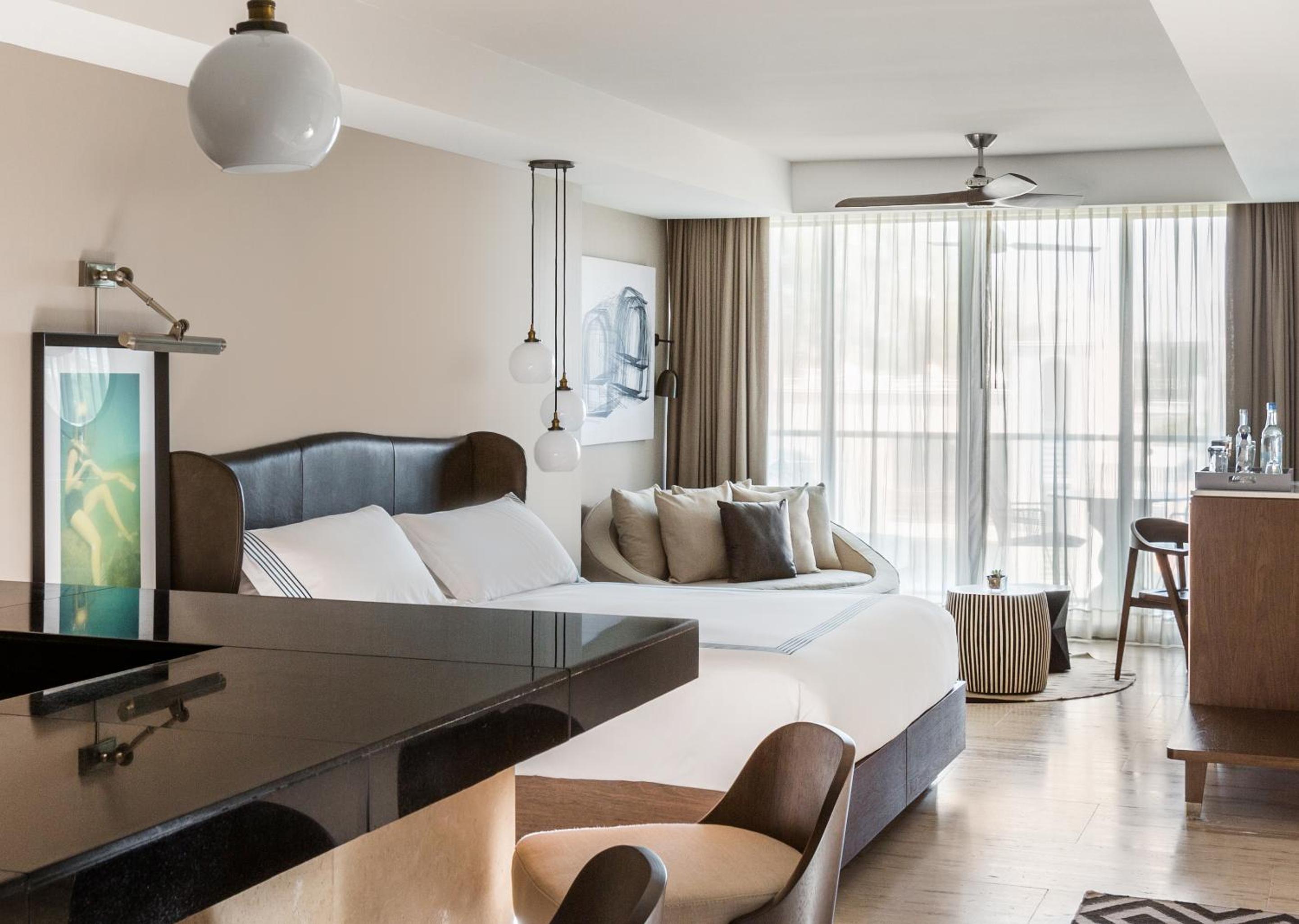 Urban Suite - Downtown House