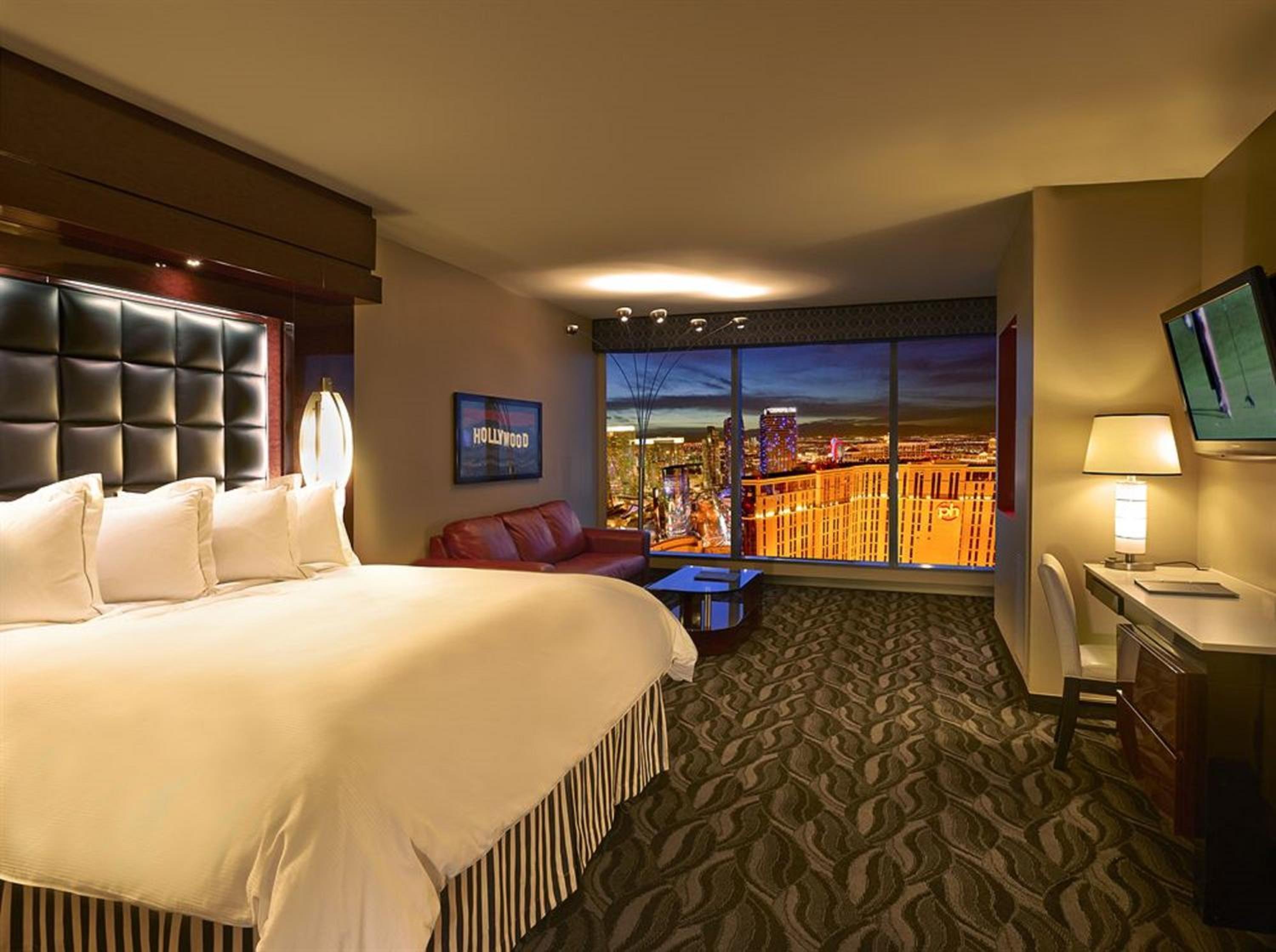 One-Bedroom Junior Suite