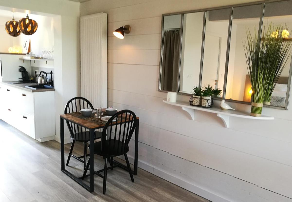 King Room with Garden View photo 2