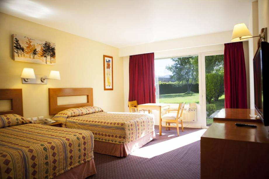 Executive Double Room with Two Double Beds photo 1