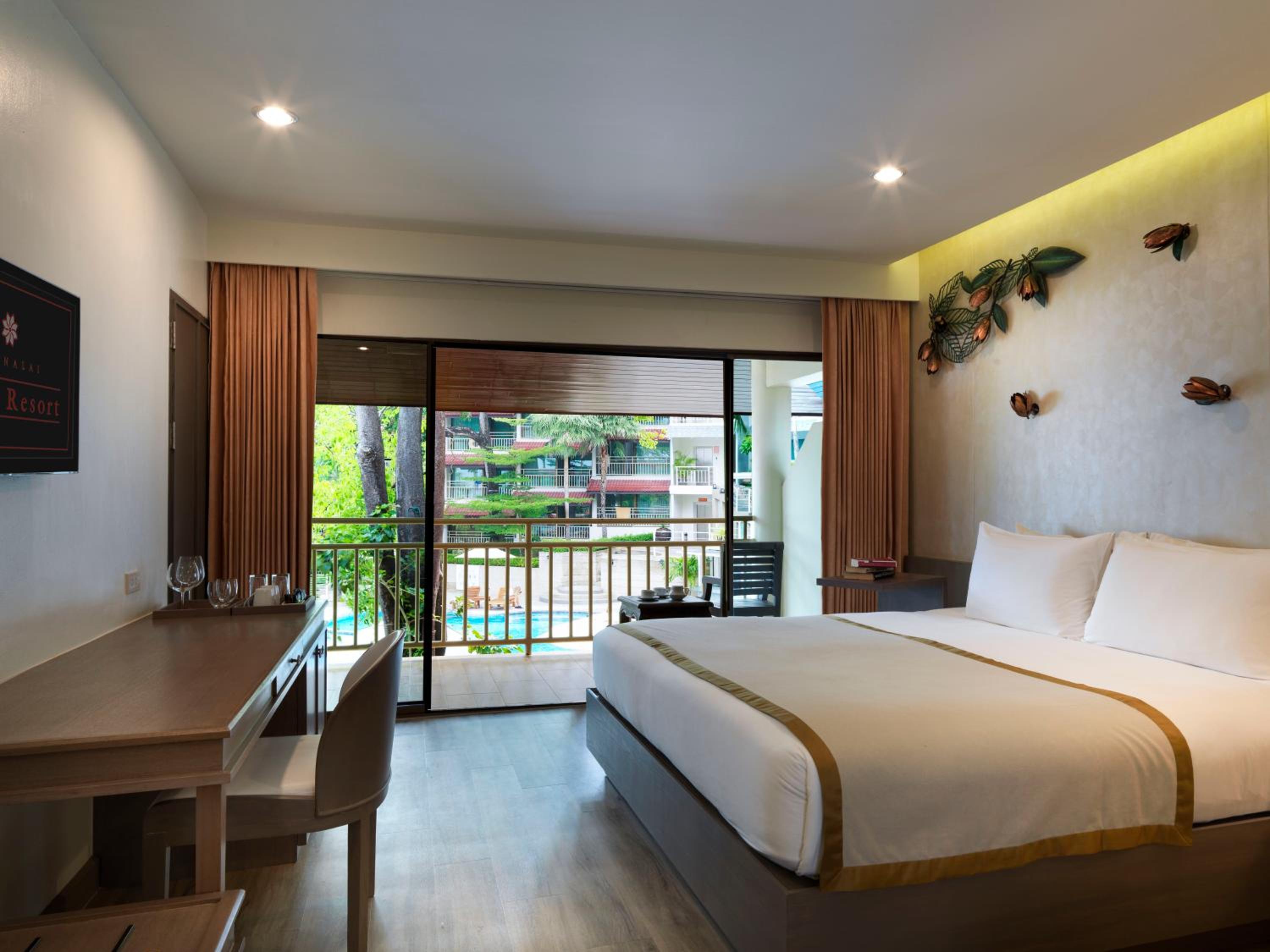 Deluxe Double or Twin Room